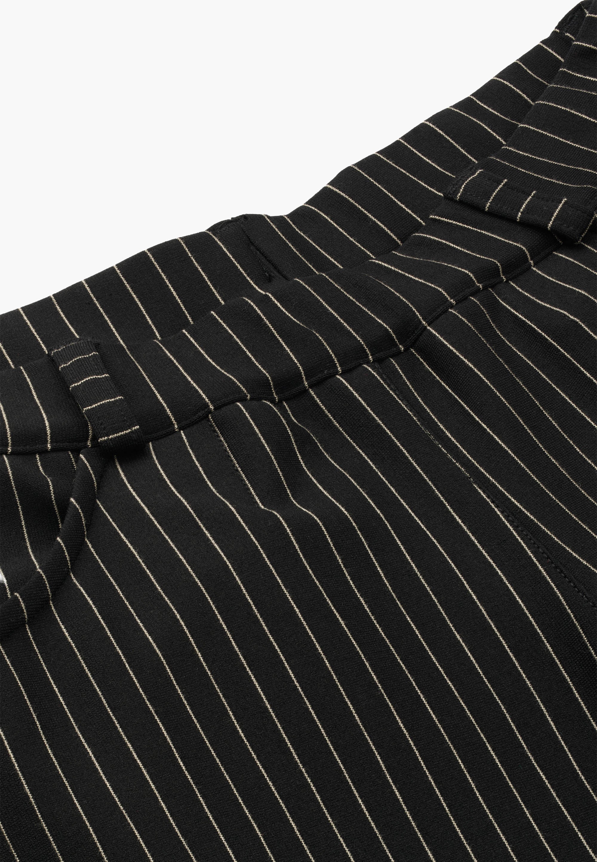 Donna Loose Jersey - Short Length - Black Stripe Brushed - Image 6
