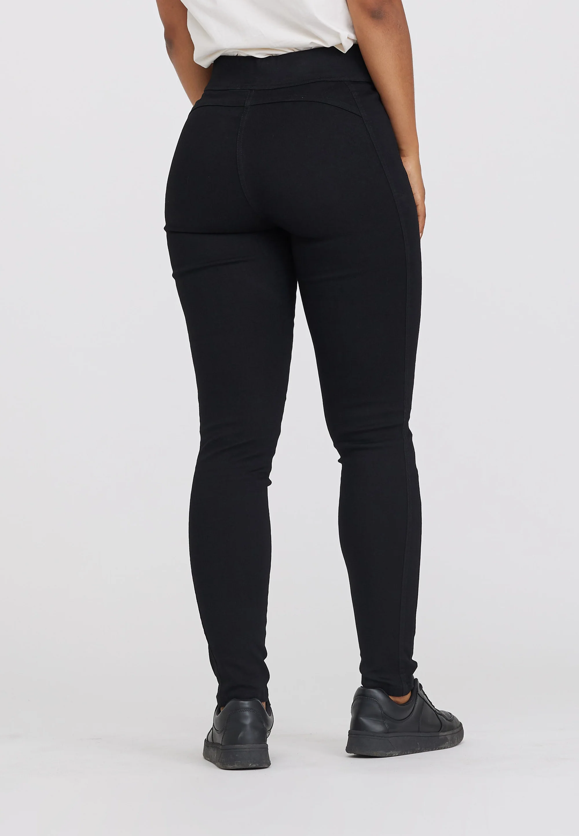 Serene Slim - Short Length - Black - Image 3