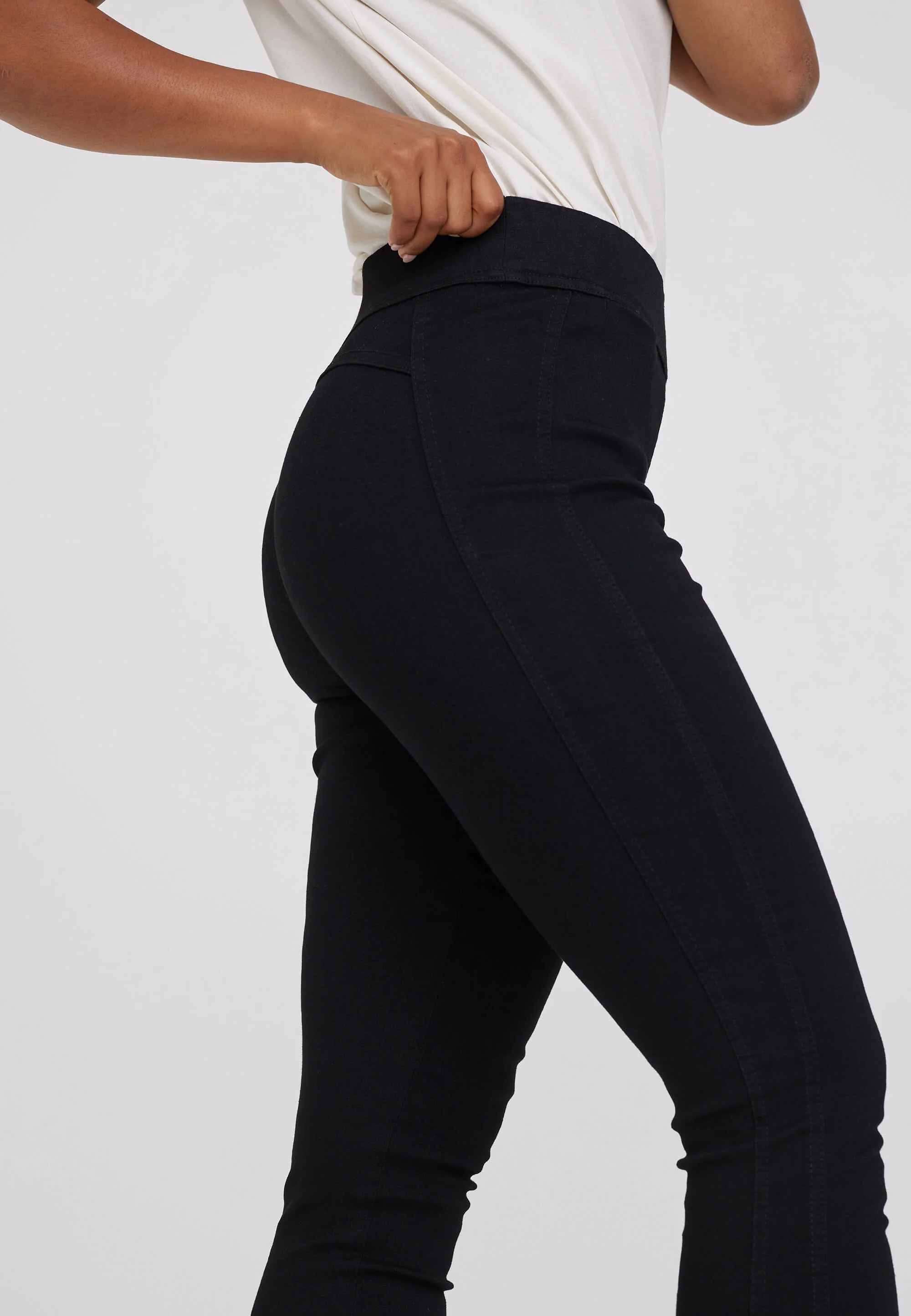 Serene Slim - Short Length - Black - Image 5
