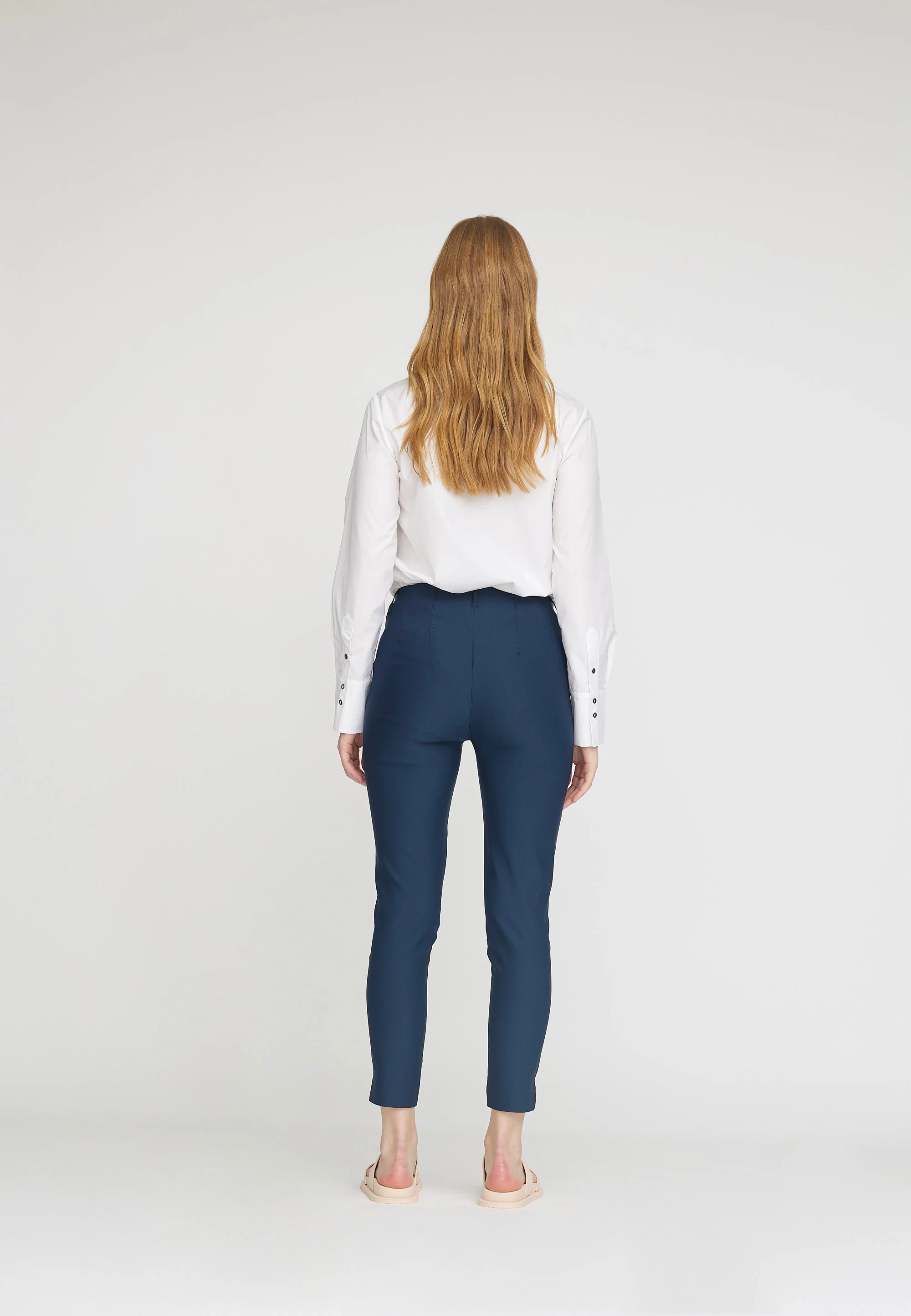 Elizabeth Slim CL - Navy - Image 4