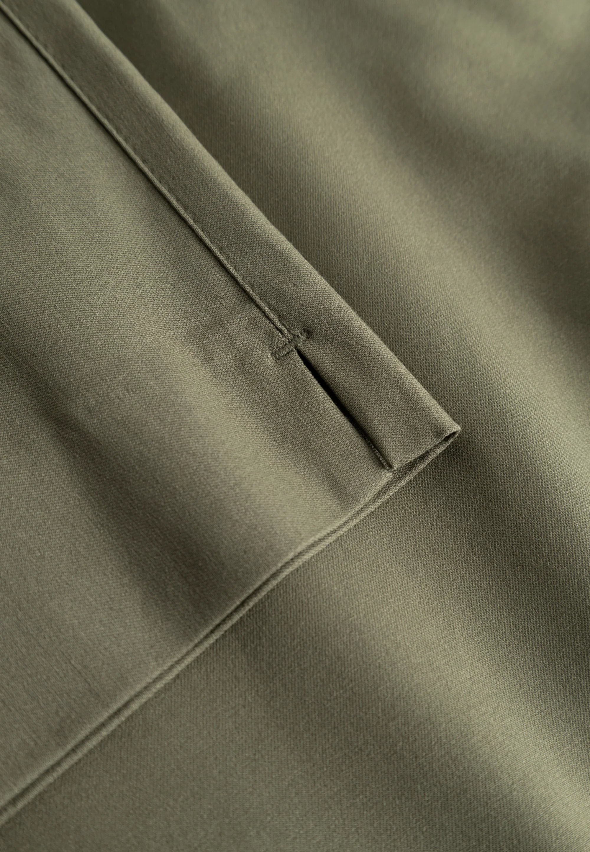 Taylor Regular Capri Medium Length - Khaki - Image 5
