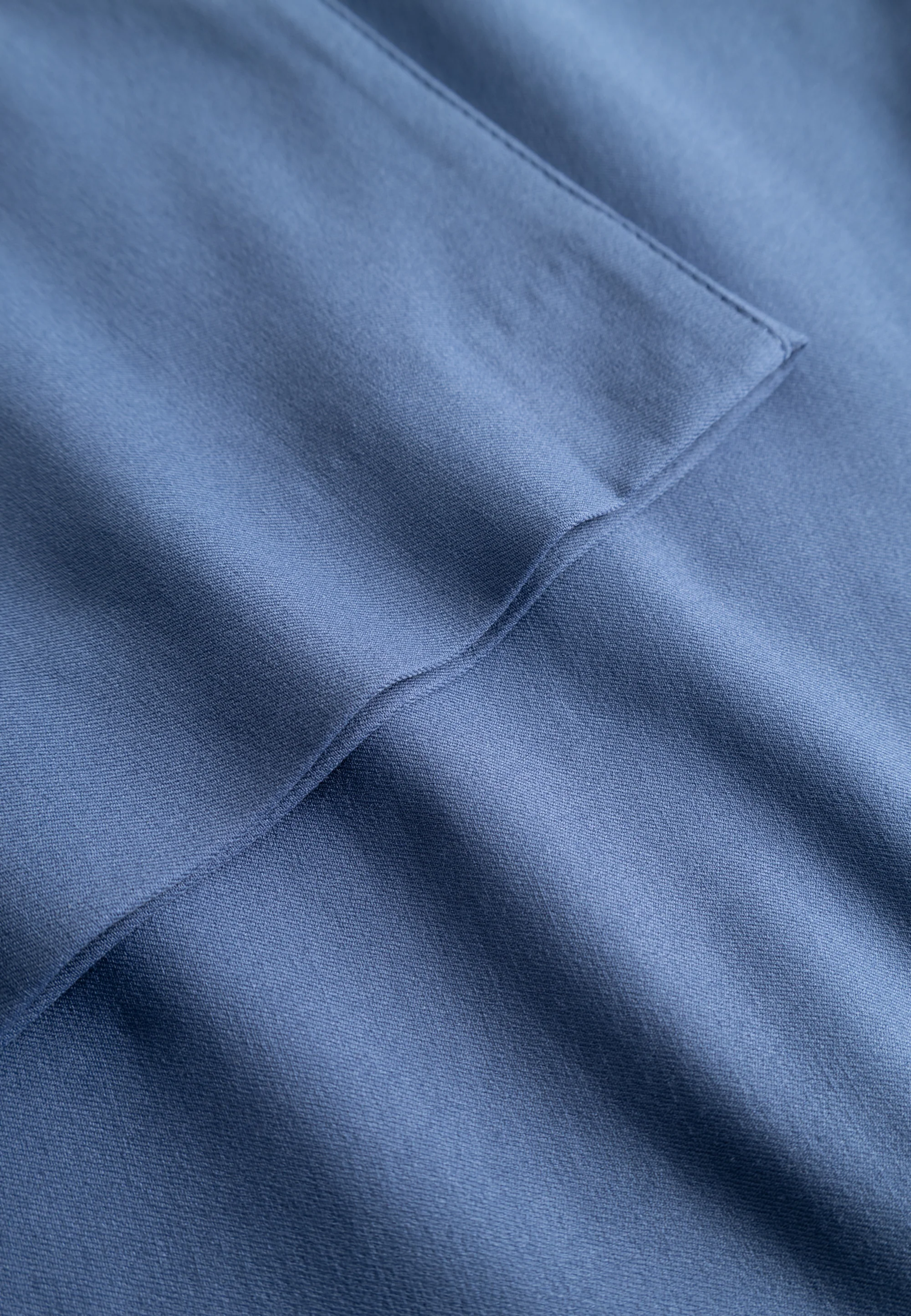 Donna Loose - Cropped - Blue - Image 4