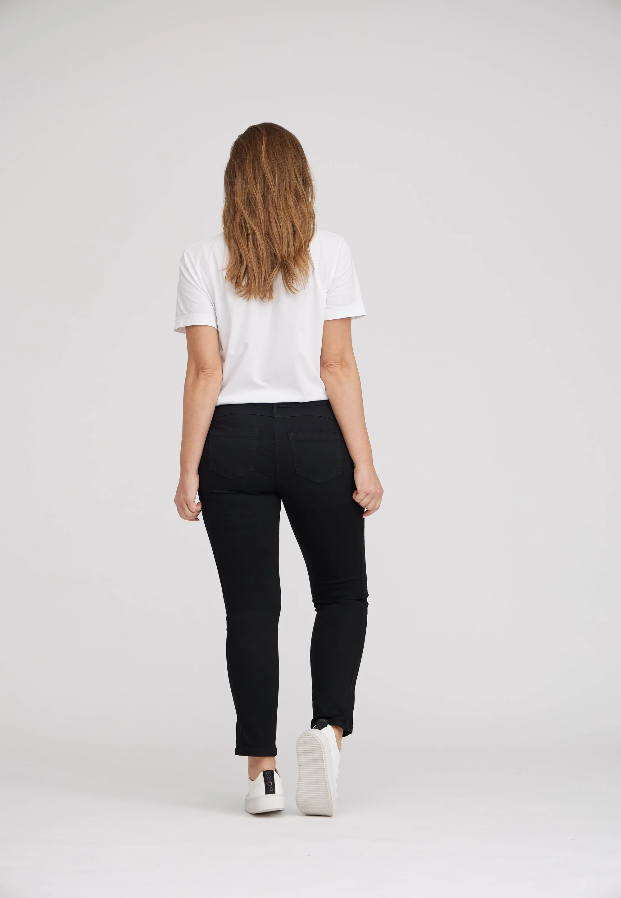 Serene 5-pocket Regular - Short Length - Black - Image 4