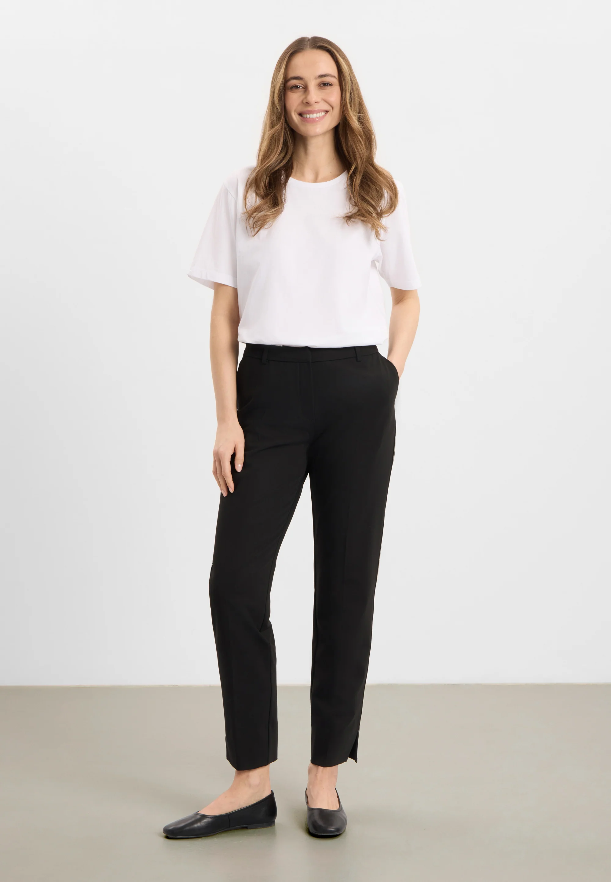 Julianne Pipe Regular - Short Length - Black