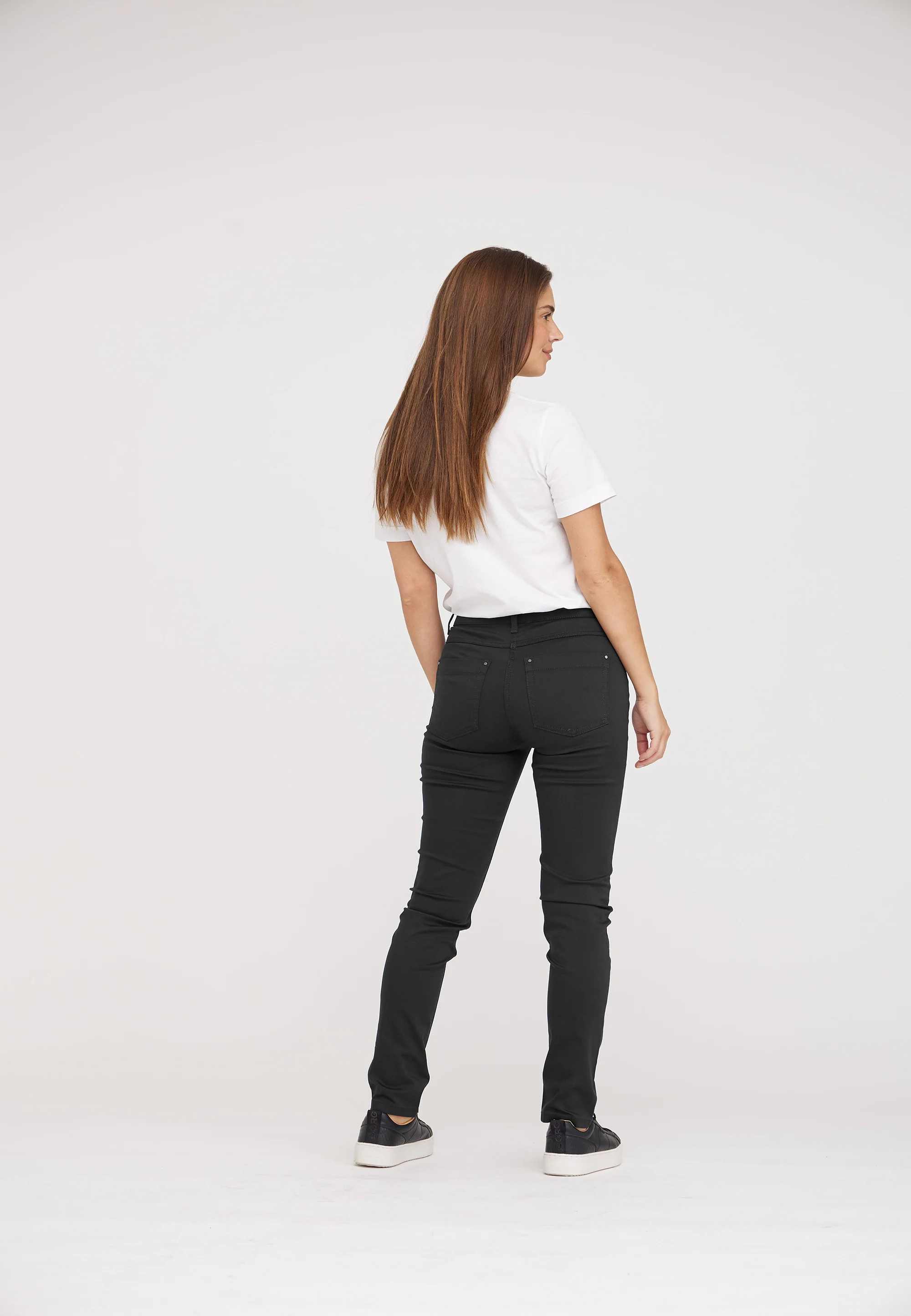 Laura Slim - Short Length - Black - Image 4