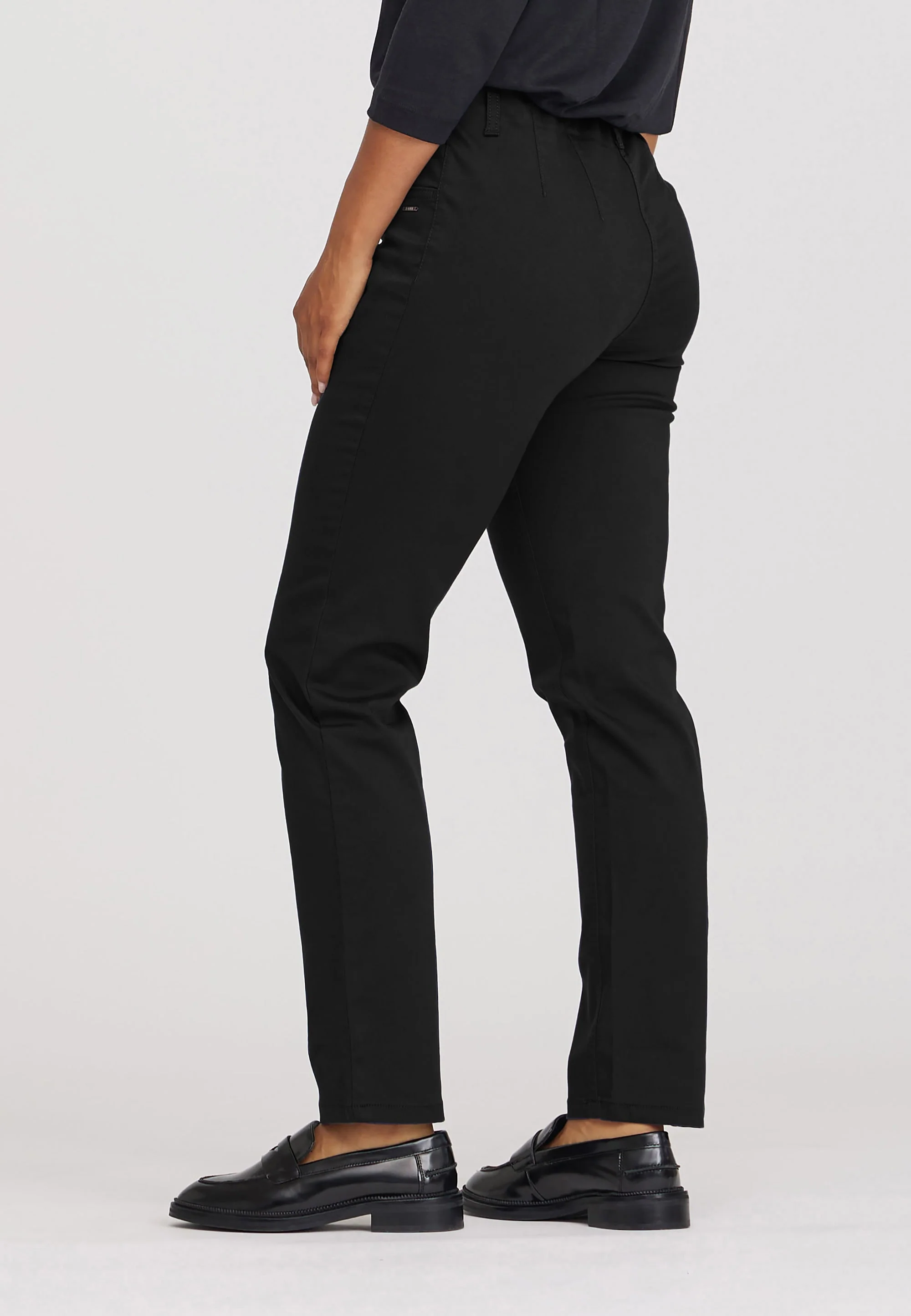 Kelly Regular - Short Length - Black - Image 4