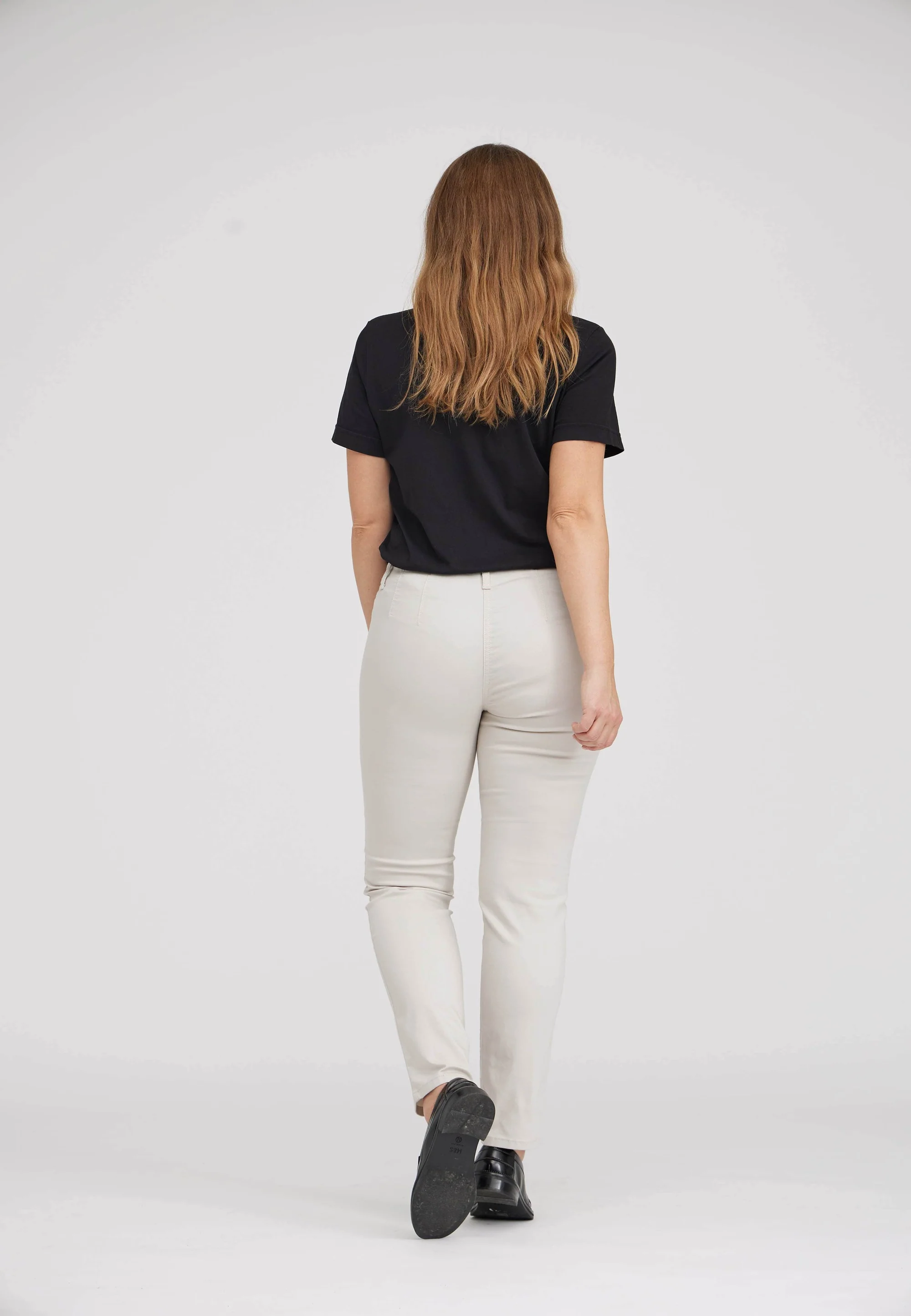 Kelly Regular - Short Length - Grey Sand - Image 3