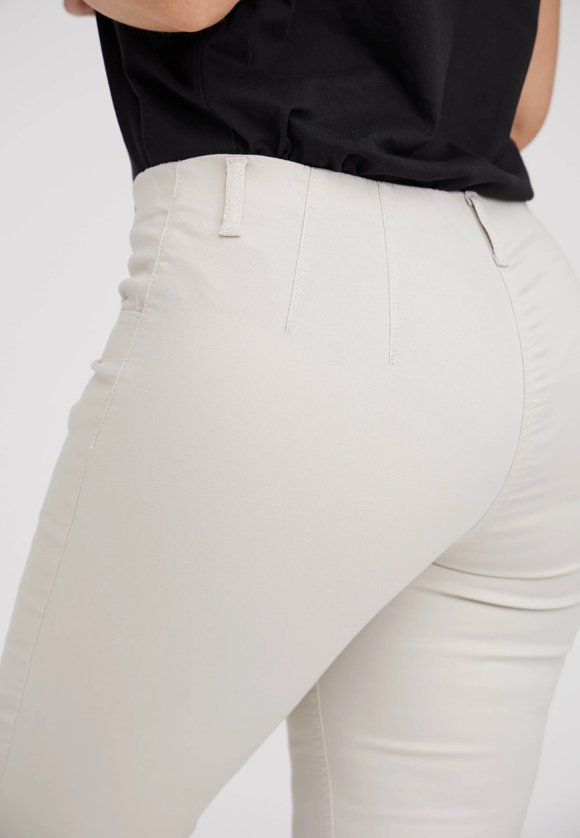 Kelly Regular - Short Length - Grey Sand - Image 4