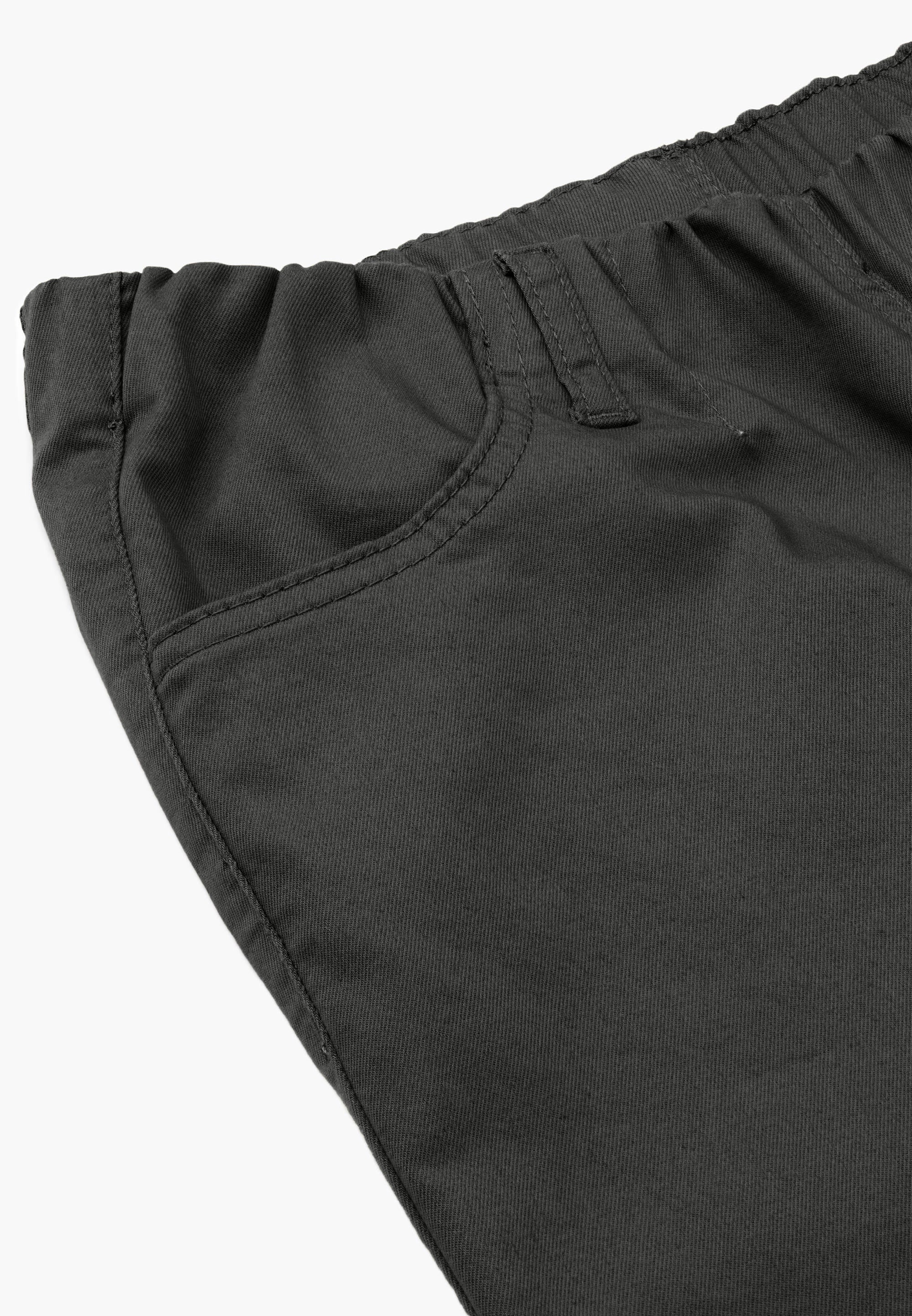 Kelly Regular - Medium Length - Black - Image 4