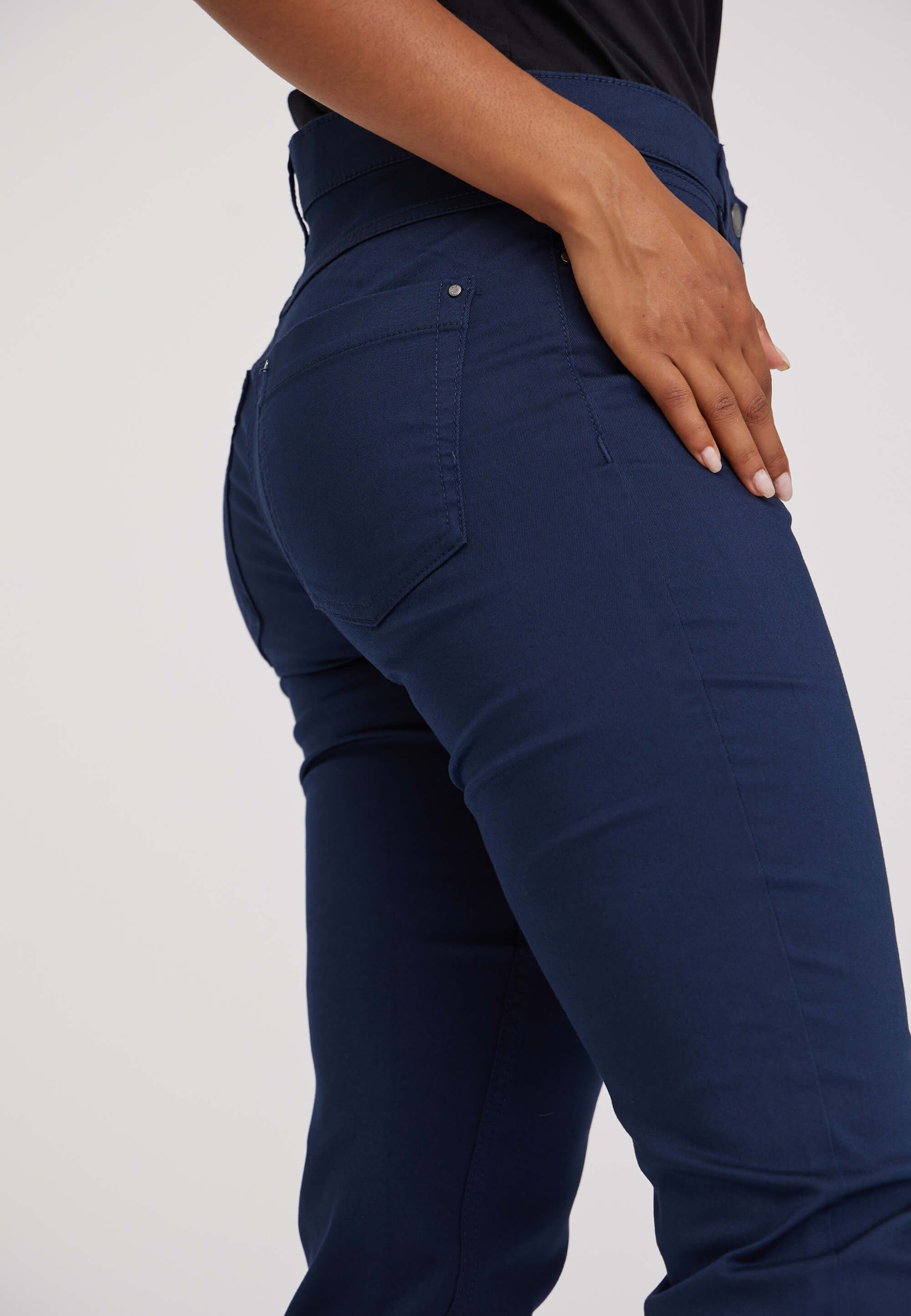 Charlotte Regular - Short Length - Navy - Image 4