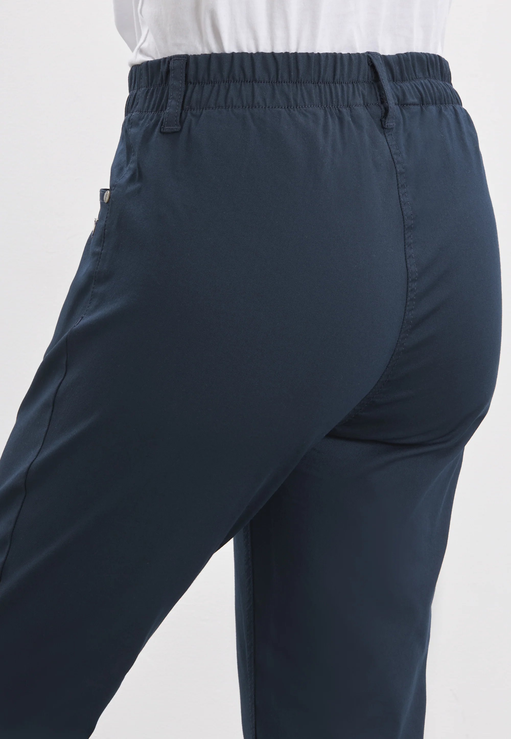 Ellie Relaxed - Short Length - Navy - Image 4