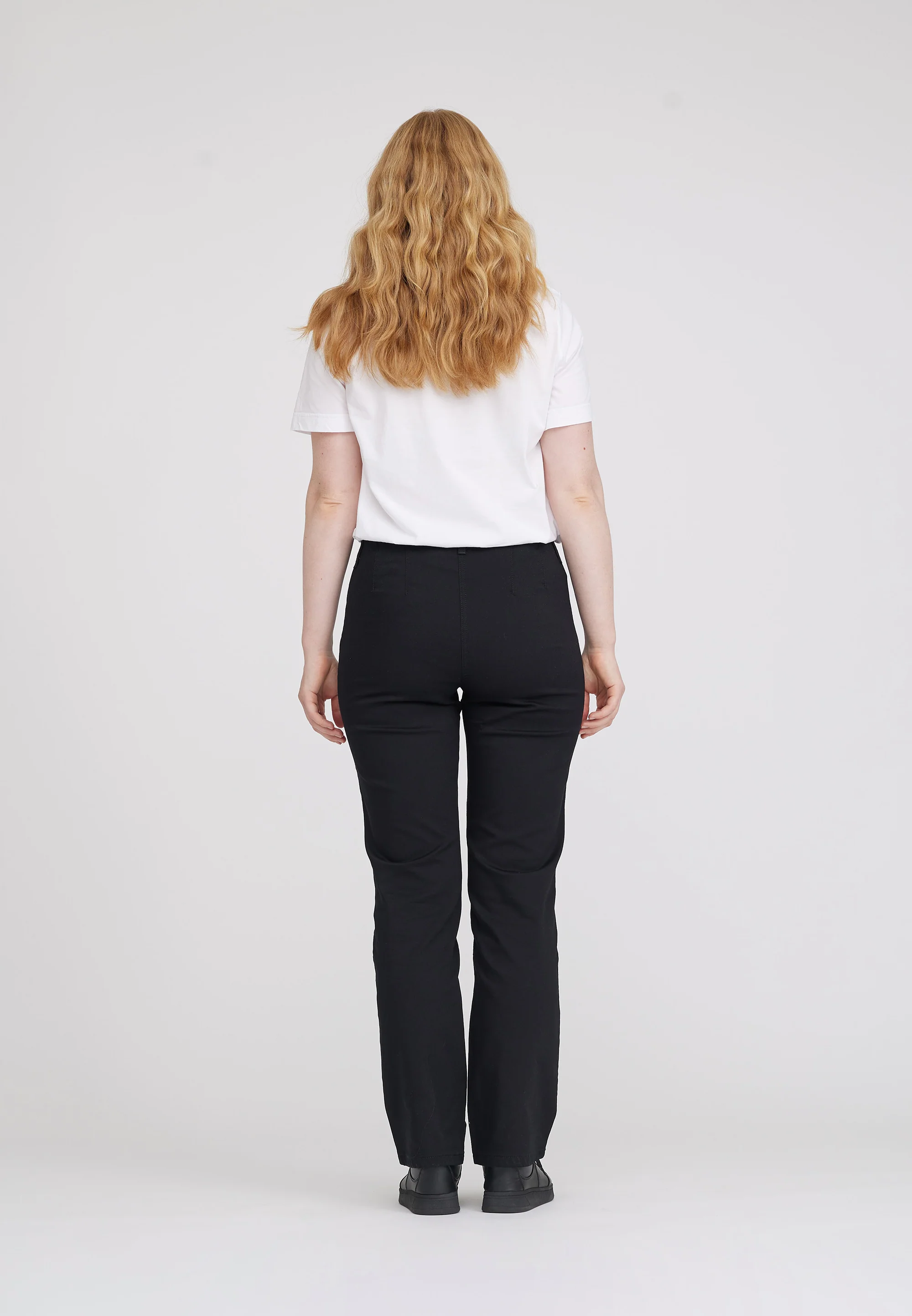 Tracy Straight - Medium Length - Black - Image 3