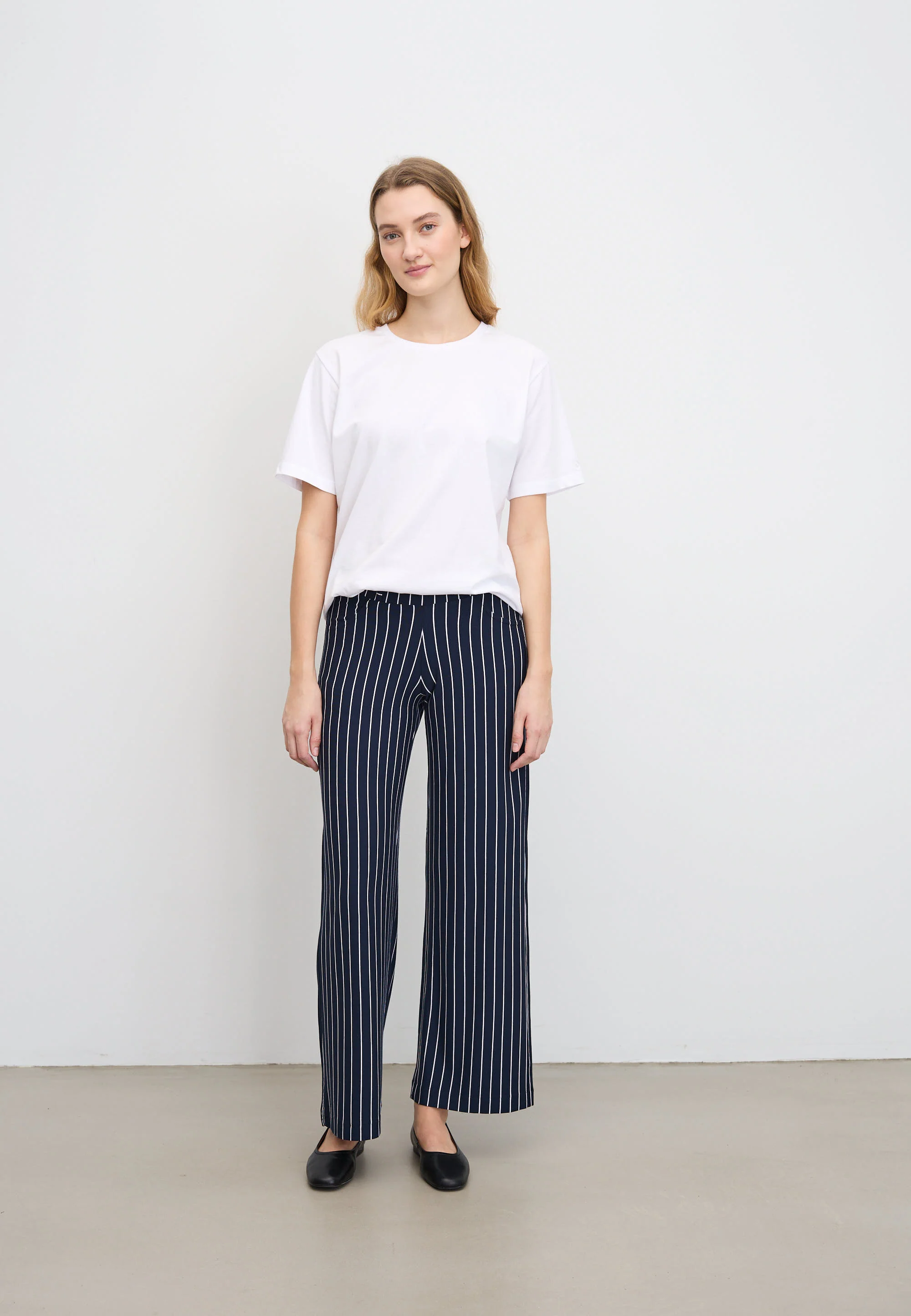 Donna Loose Jersey - Short Length - Navy Stripe