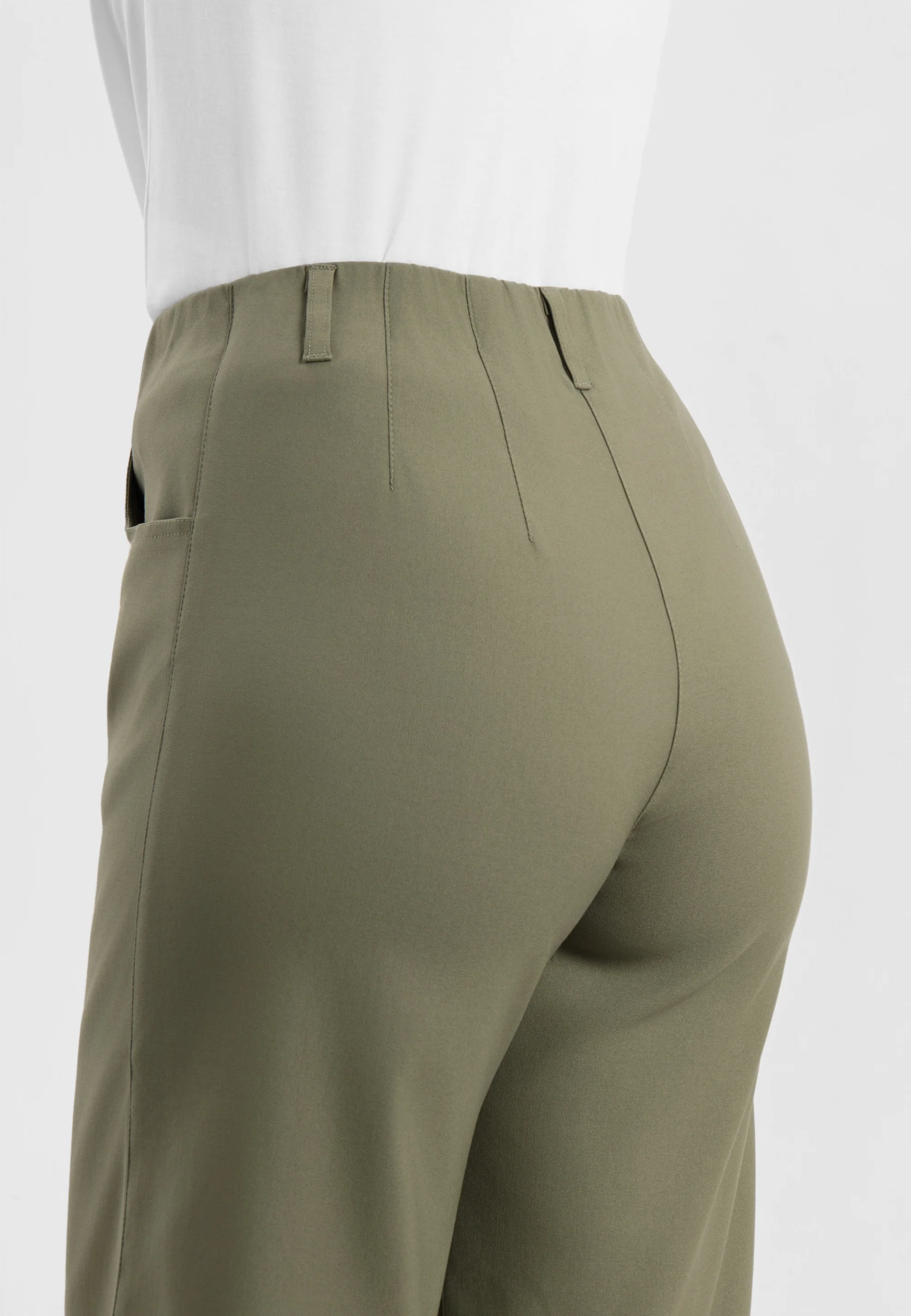 Donna Loose Shorts - Khaki - Image 3