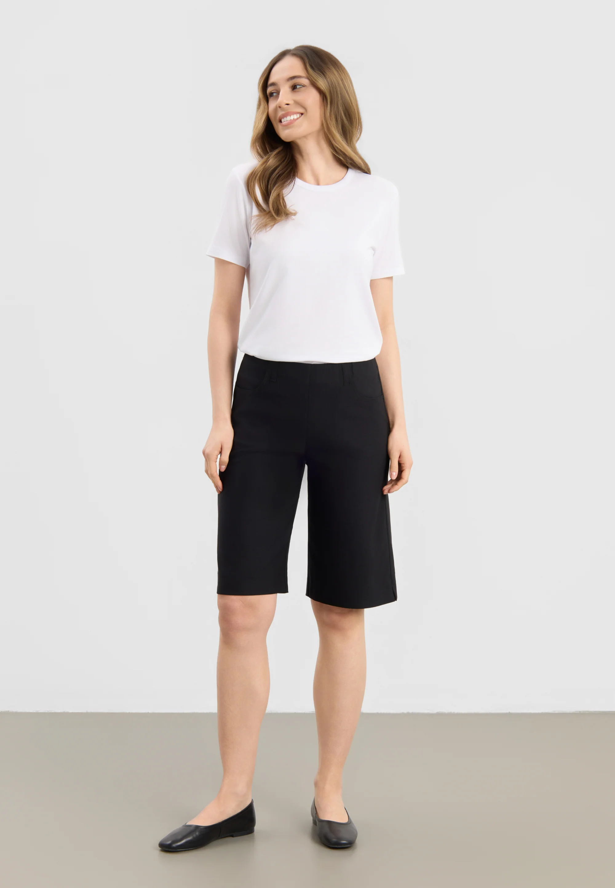 Donna Loose Shorts - Black