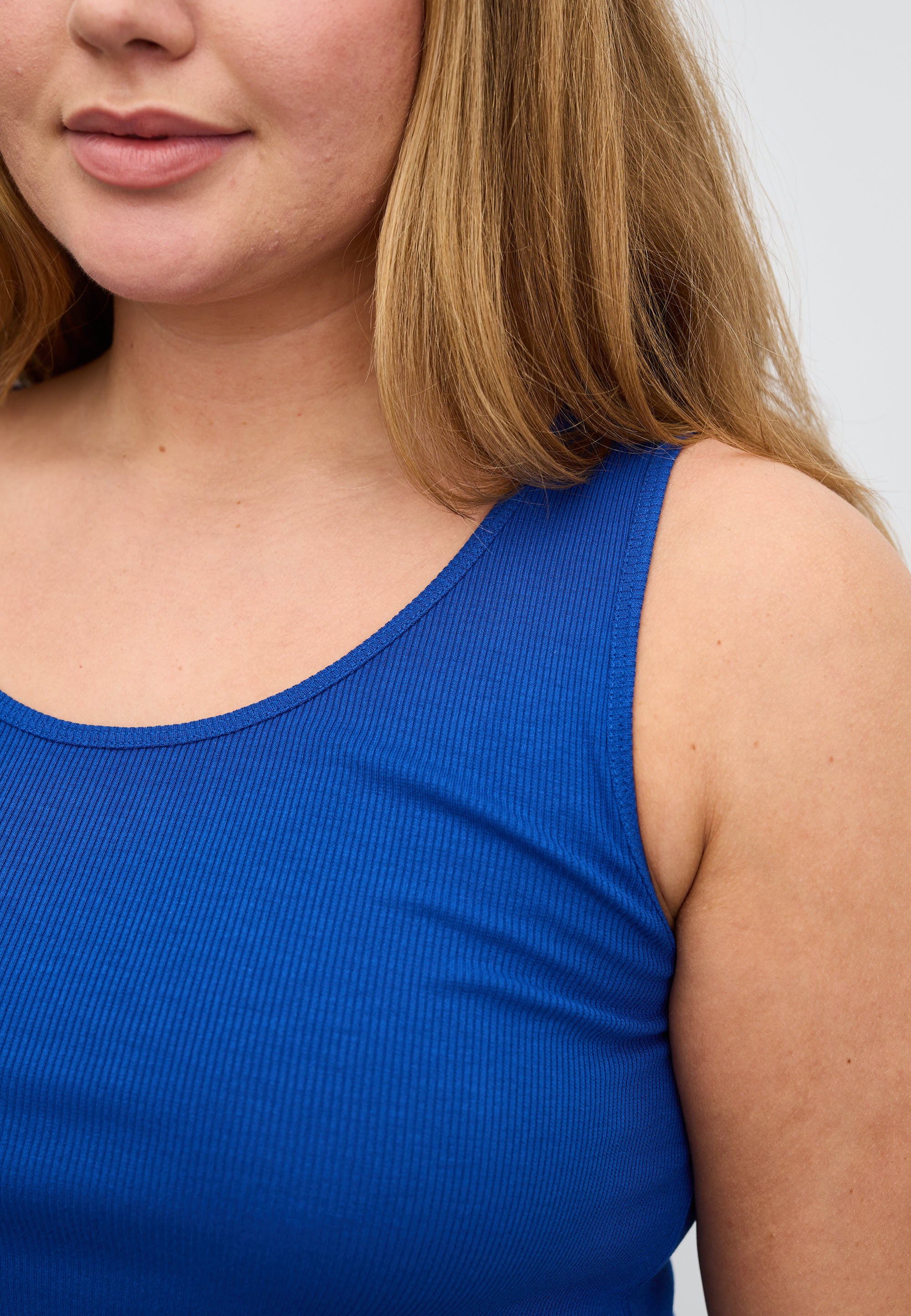 Alberte Tank Top - True Blue - Image 4
