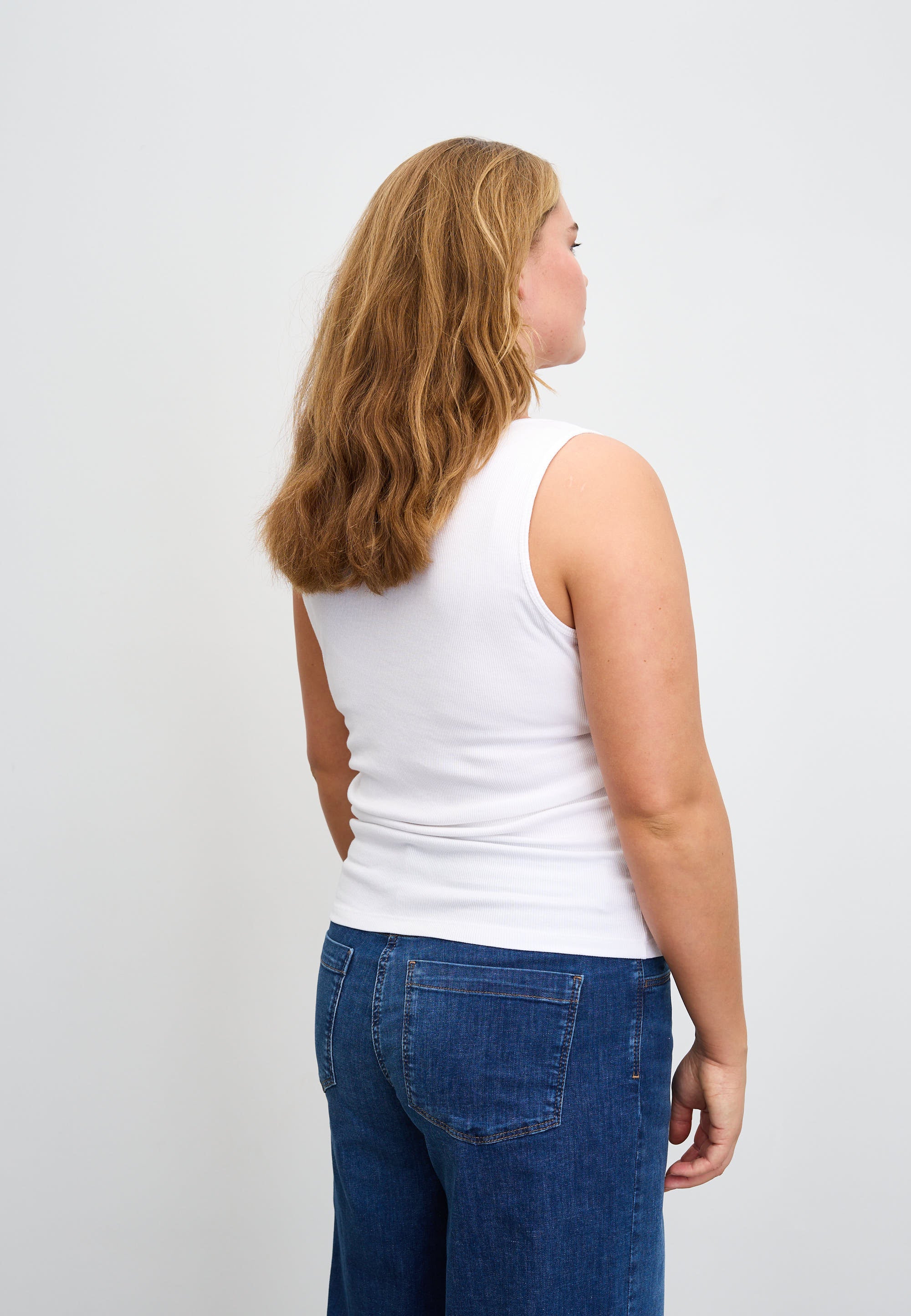 Alberte Tank Top - White - Image 3