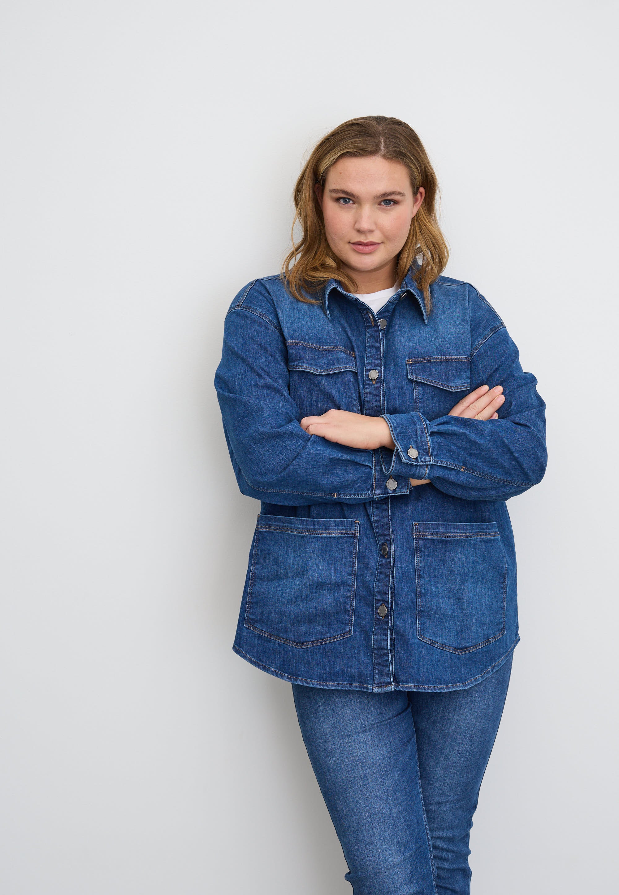 Mille Oversize Shirt Jacket - Long Sleeve - Washed Blue Denim - Image 4