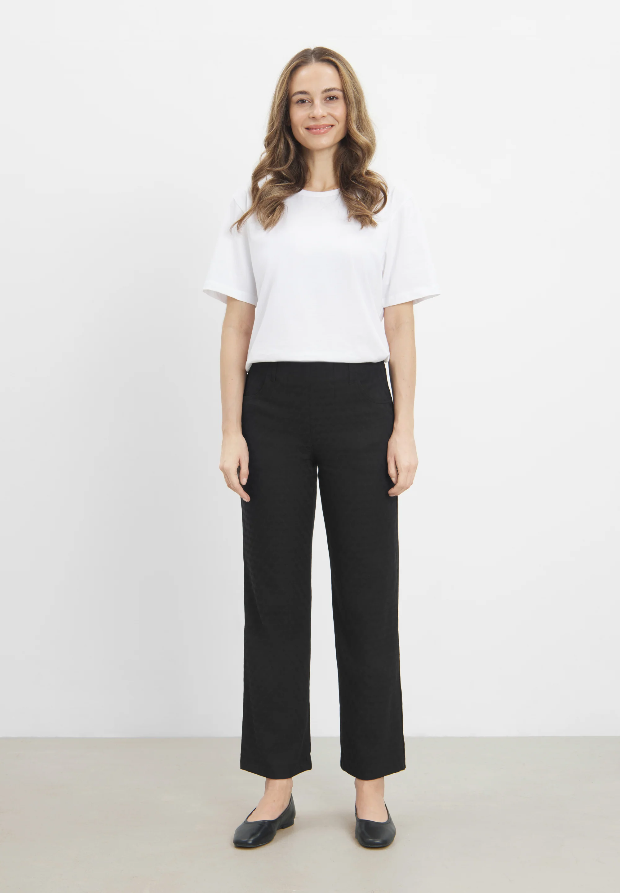 Tracy Straight - Short Length - Black Jacquard