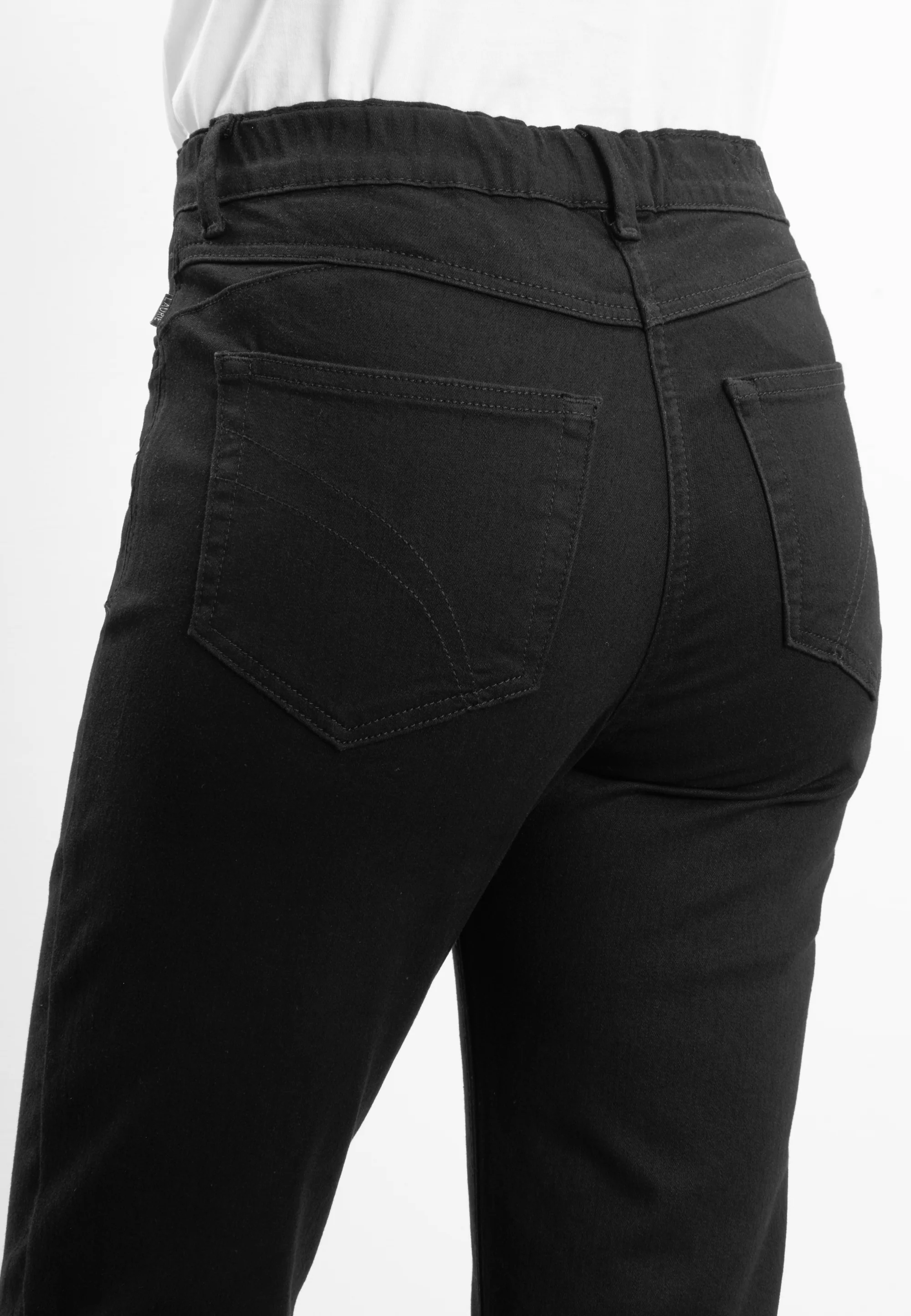 Hannah Regular - Ekstra Short Length - Black Denim - Image 4
