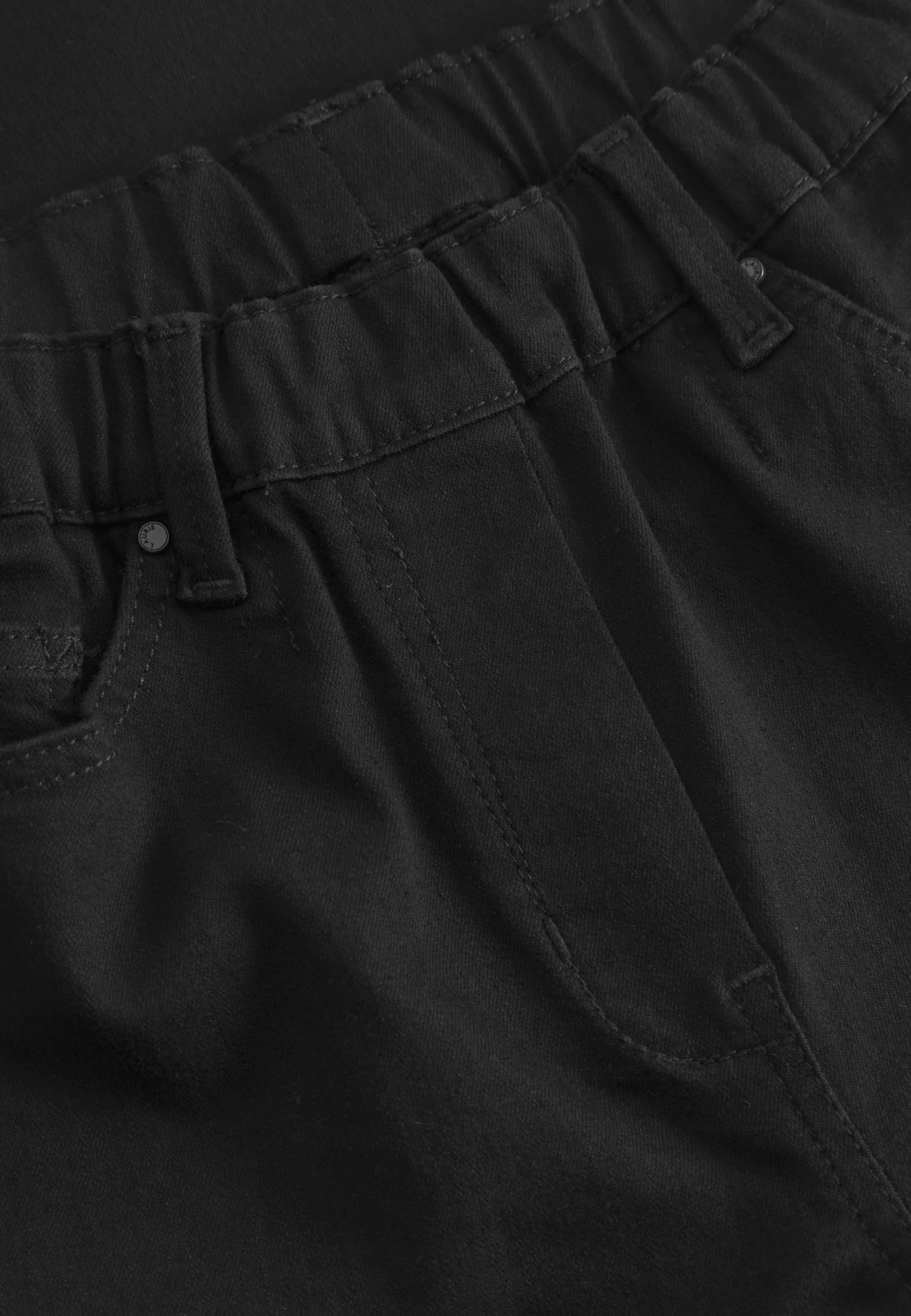 Hannah Regular - Ekstra Short Length - Black Denim - Image 5