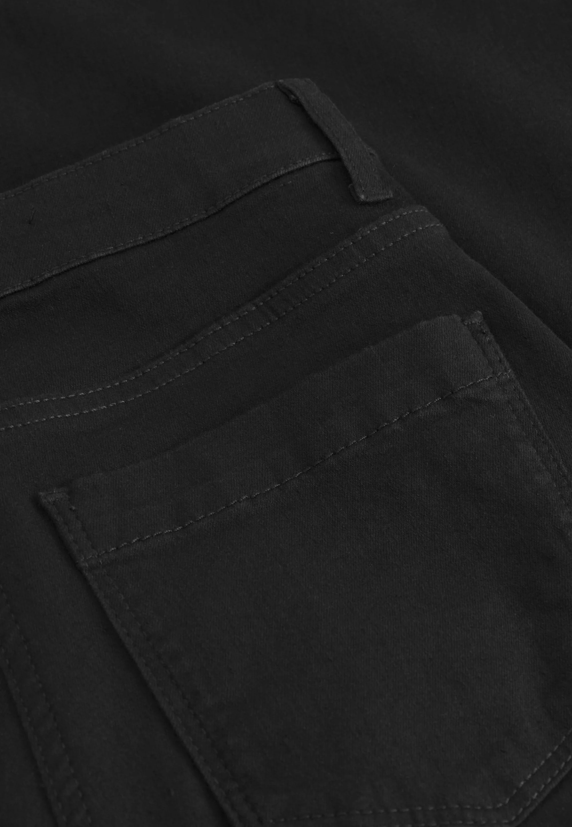 Carol Loose - Medium Length - Black Denim - Image 6