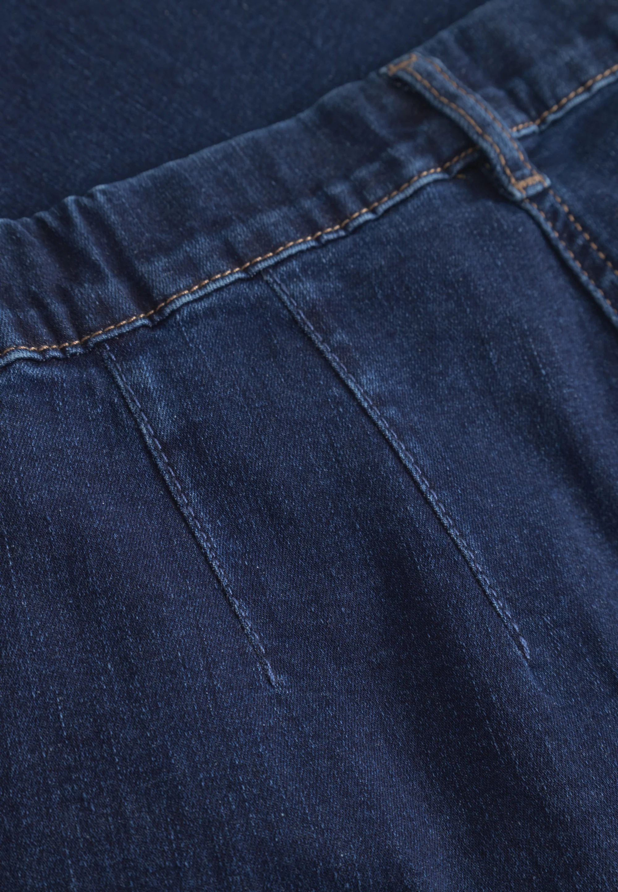 Donna Loose - Long Length - Dark Blue Denim - Image 7