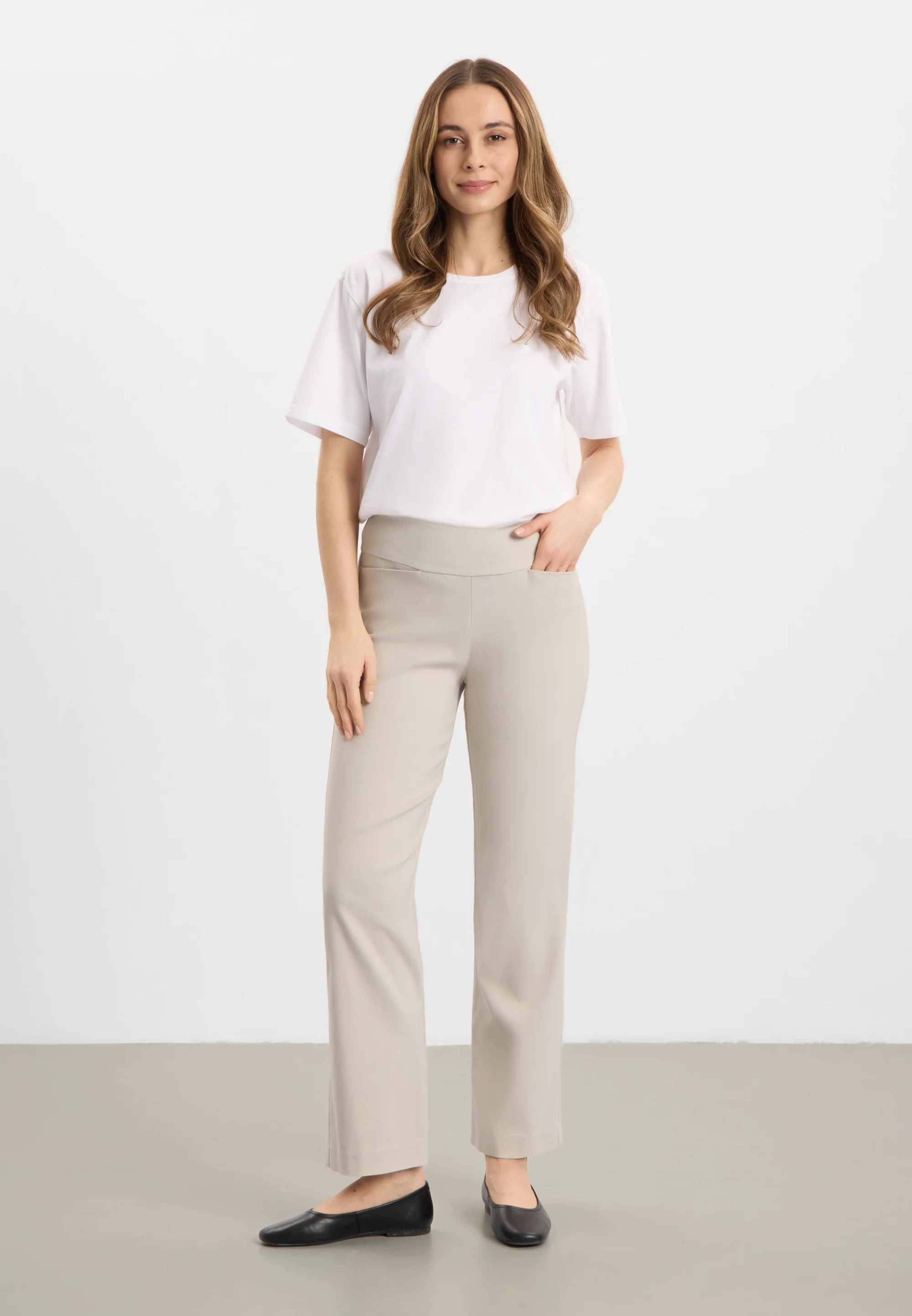 Thea Straight - Short Length - Grey Sand