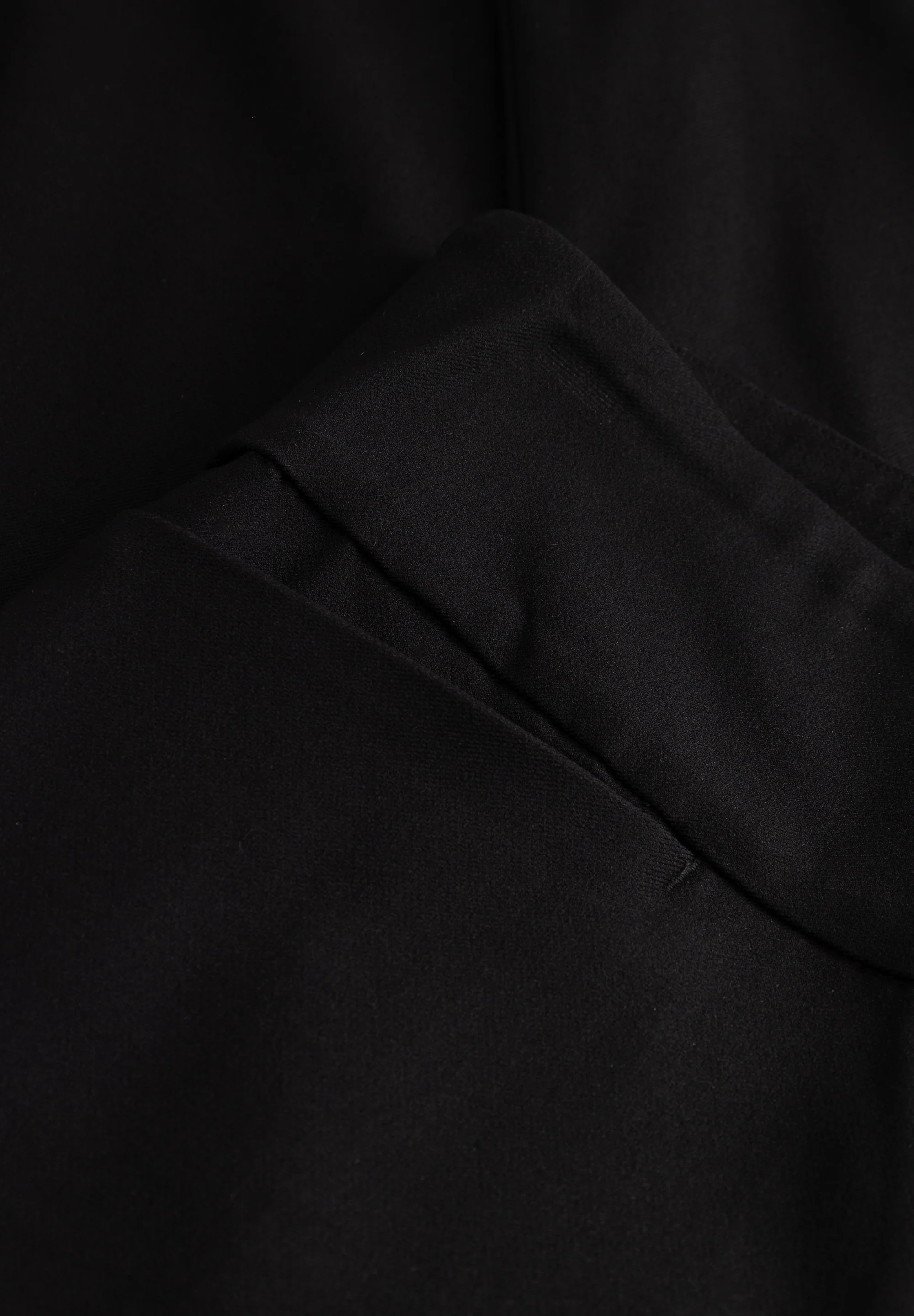 Thea Straight - Long Length - Black - Image 7