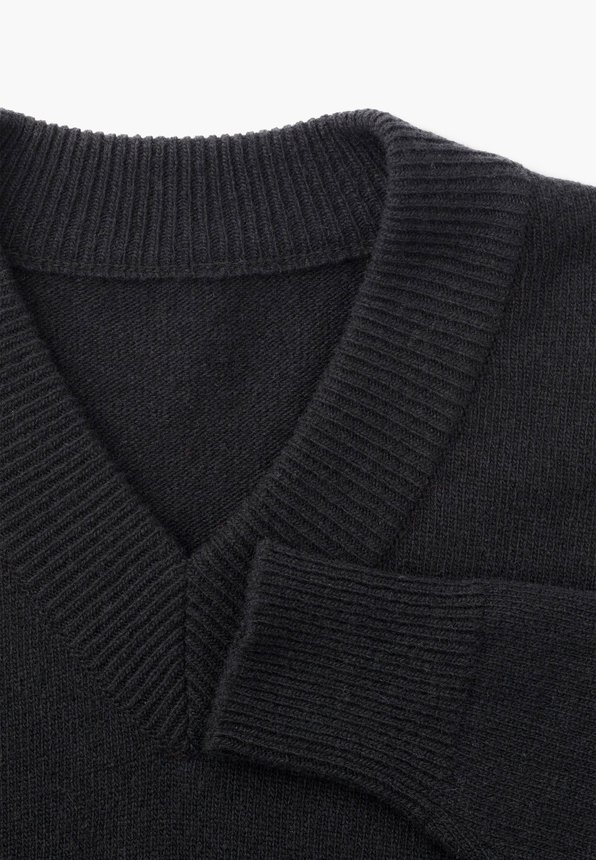 Iza Sweater - Black - Image 6