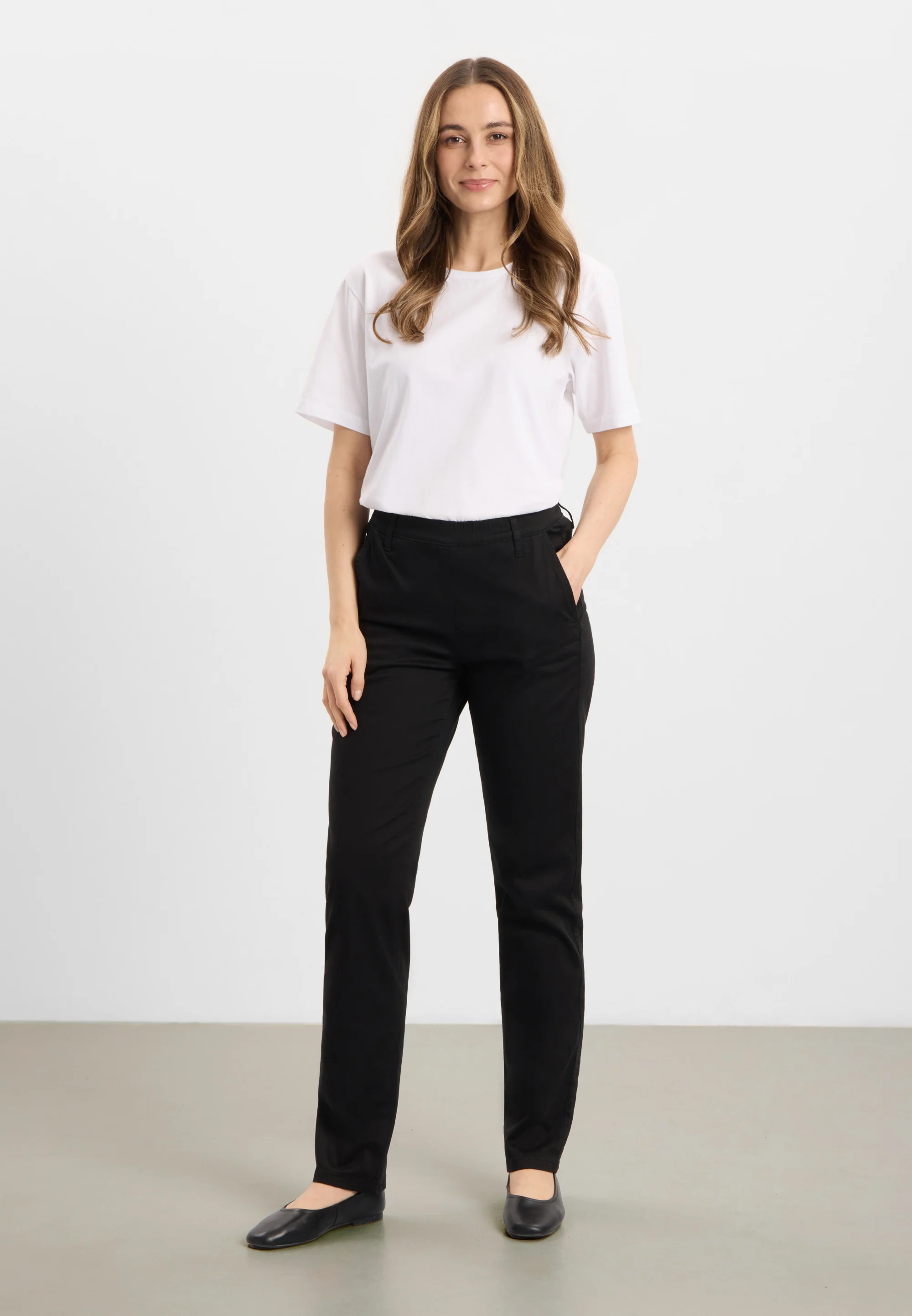 Taylor Regular - Medium Length - Black