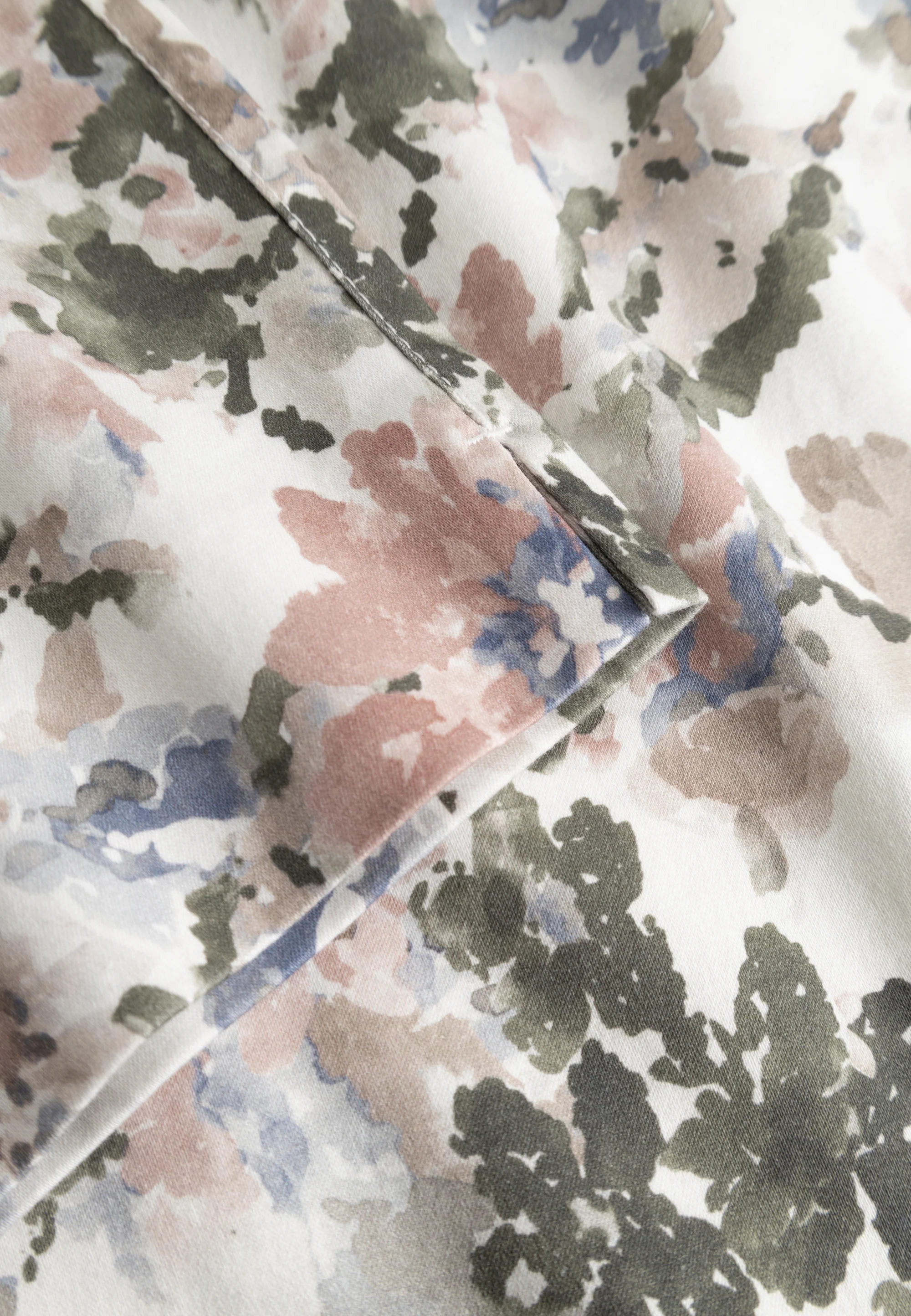 Taylor Regular CL - Khaki watercolour print - Image 4