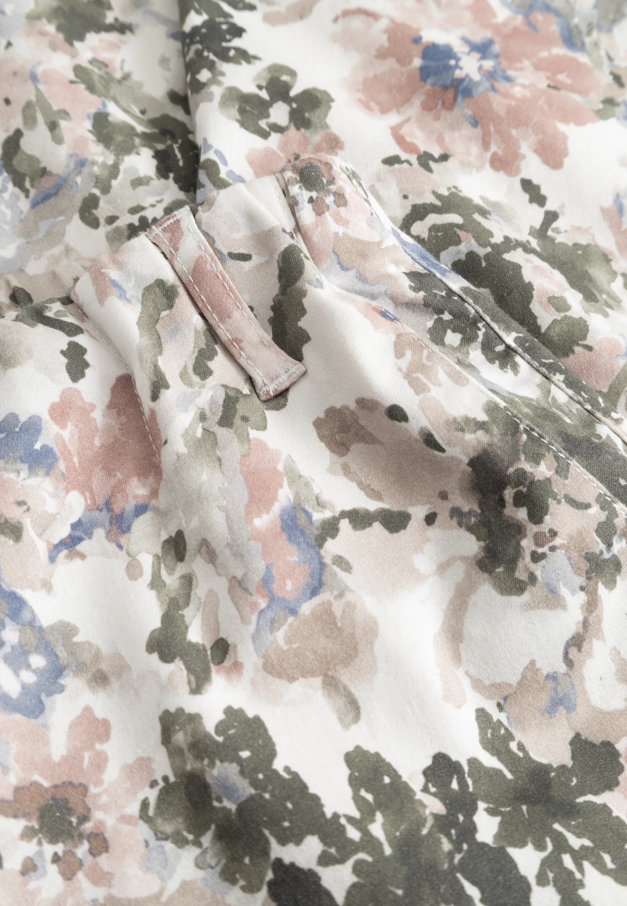 Taylor Regular CL - Khaki watercolour print - Image 5