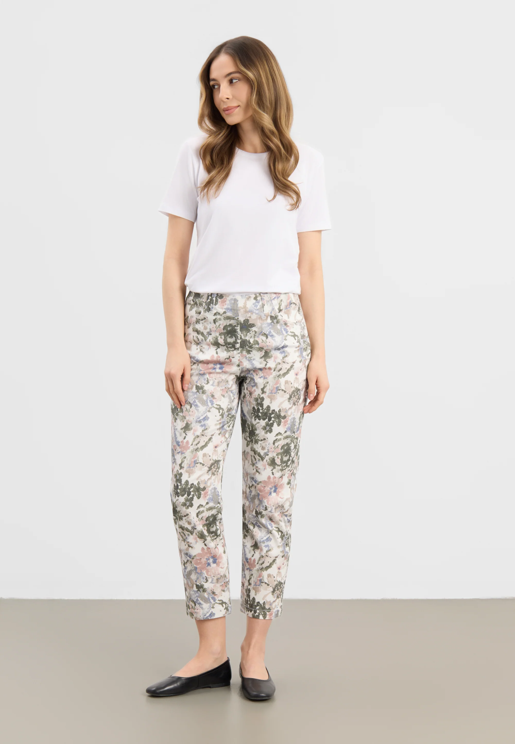 Patricia Pure Regular CL - Khaki watercolour print