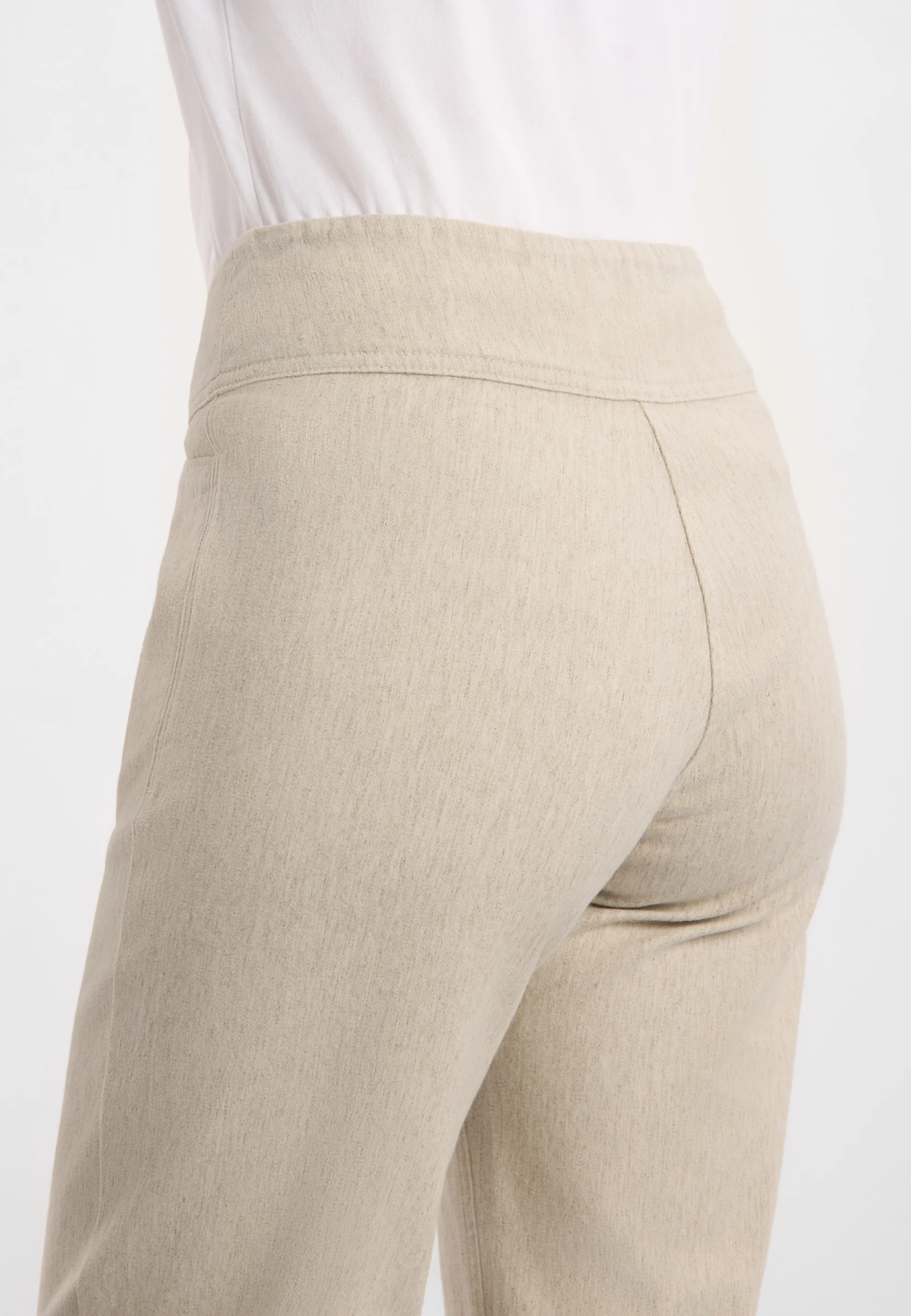 Thea Straight - Medium Length - Grey sand hemp - Image 4