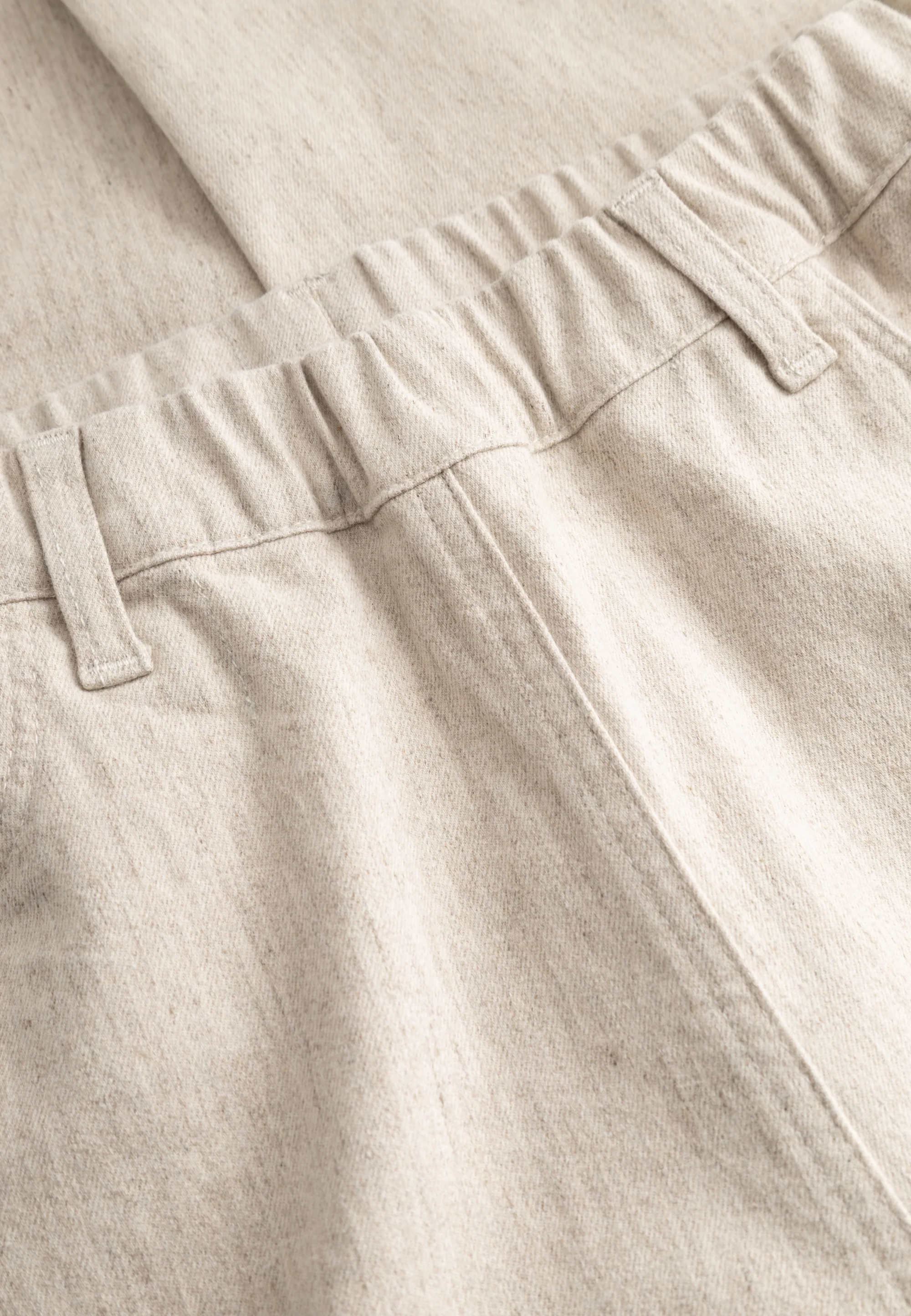 Thea Straight - Medium Length - Grey sand hemp - Image 5