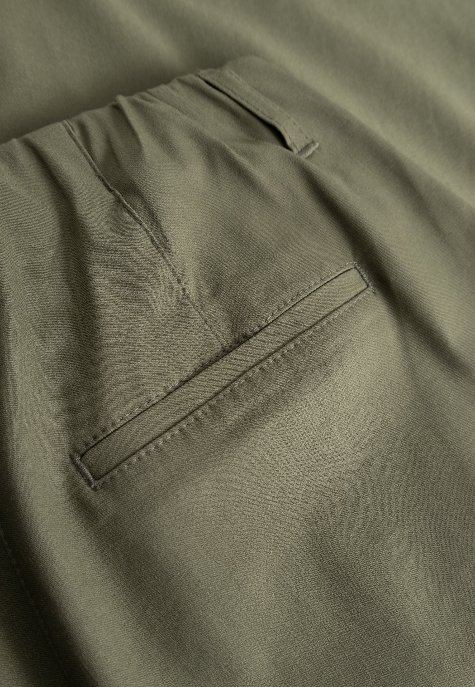 Tanya Loose Shorts - Khaki - Image 5