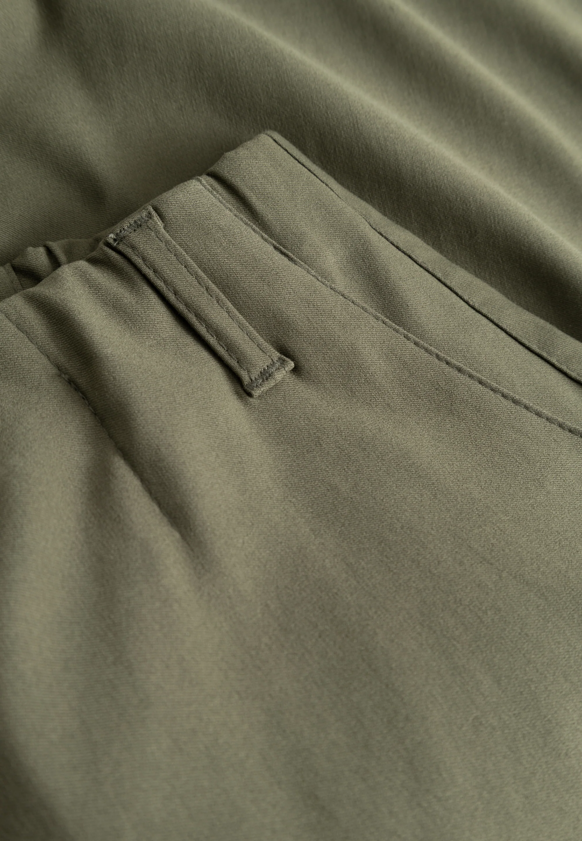 Tanya Loose Shorts - Khaki - Image 6