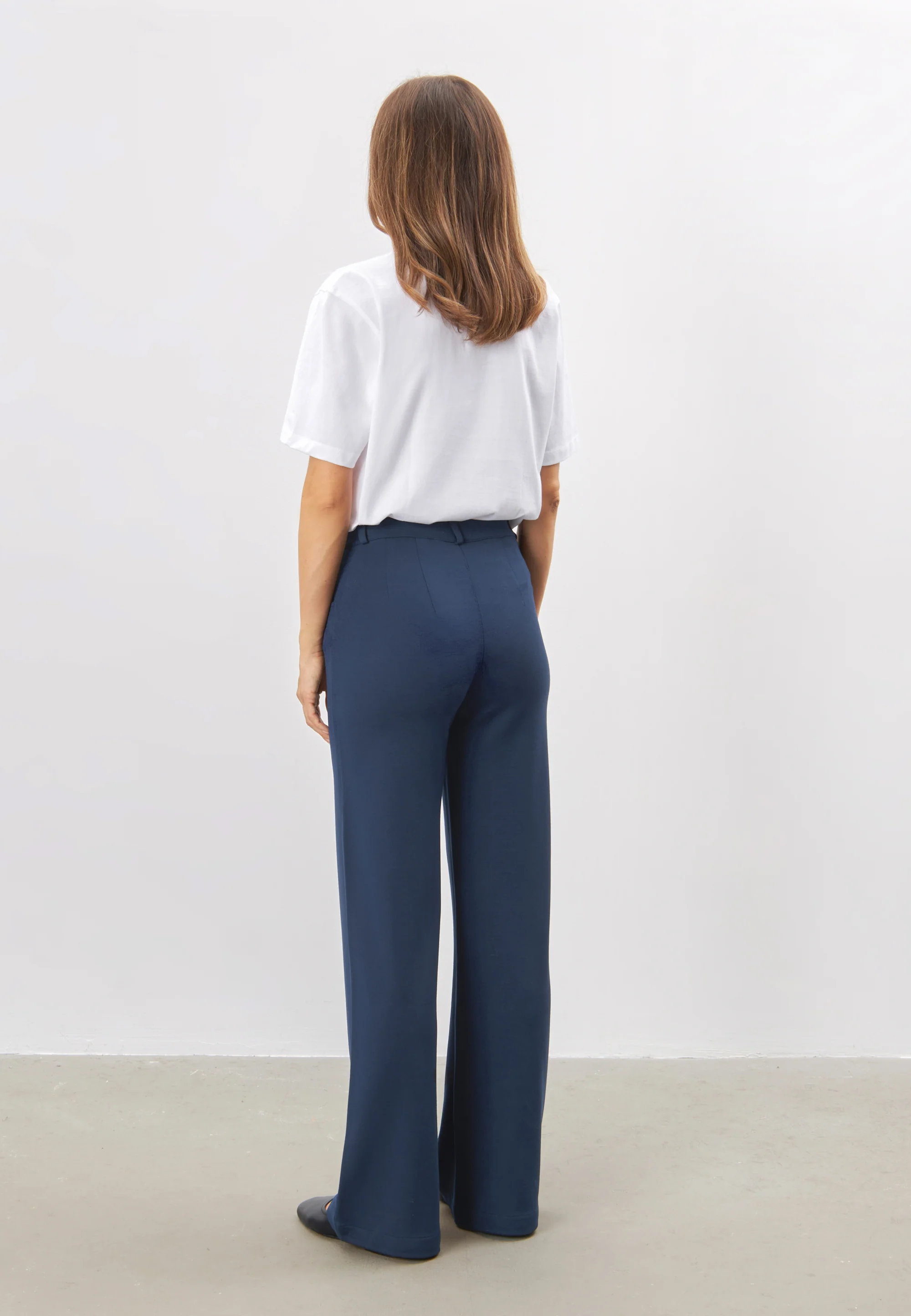 Donna Loose Jersey - Medium Length - Navy brushed - Image 3