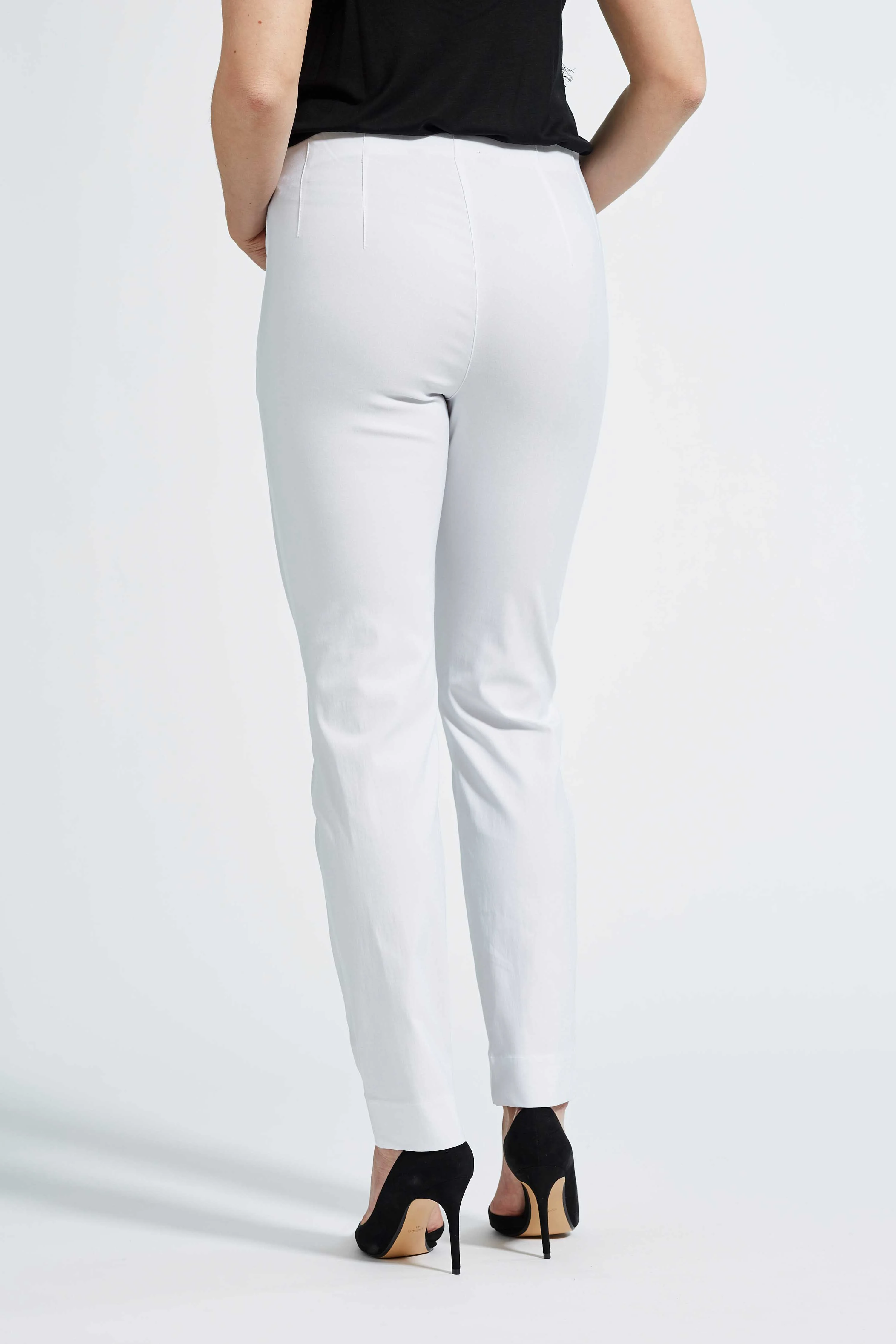 Kelly Regular - Medium Length - White - Image 3